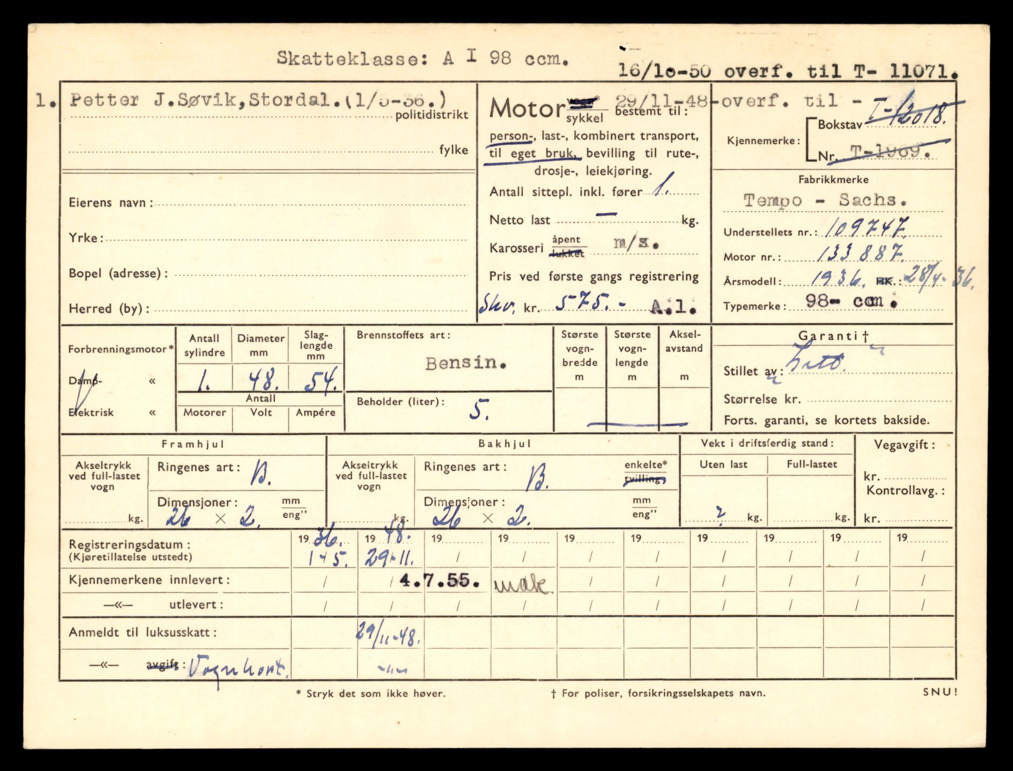 Møre og Romsdal vegkontor - Ålesund trafikkstasjon, AV/SAT-A-4099/F/Fe/L0026: Registreringskort for kjøretøy T 11046 - T 11160, 1927-1998, p. 707