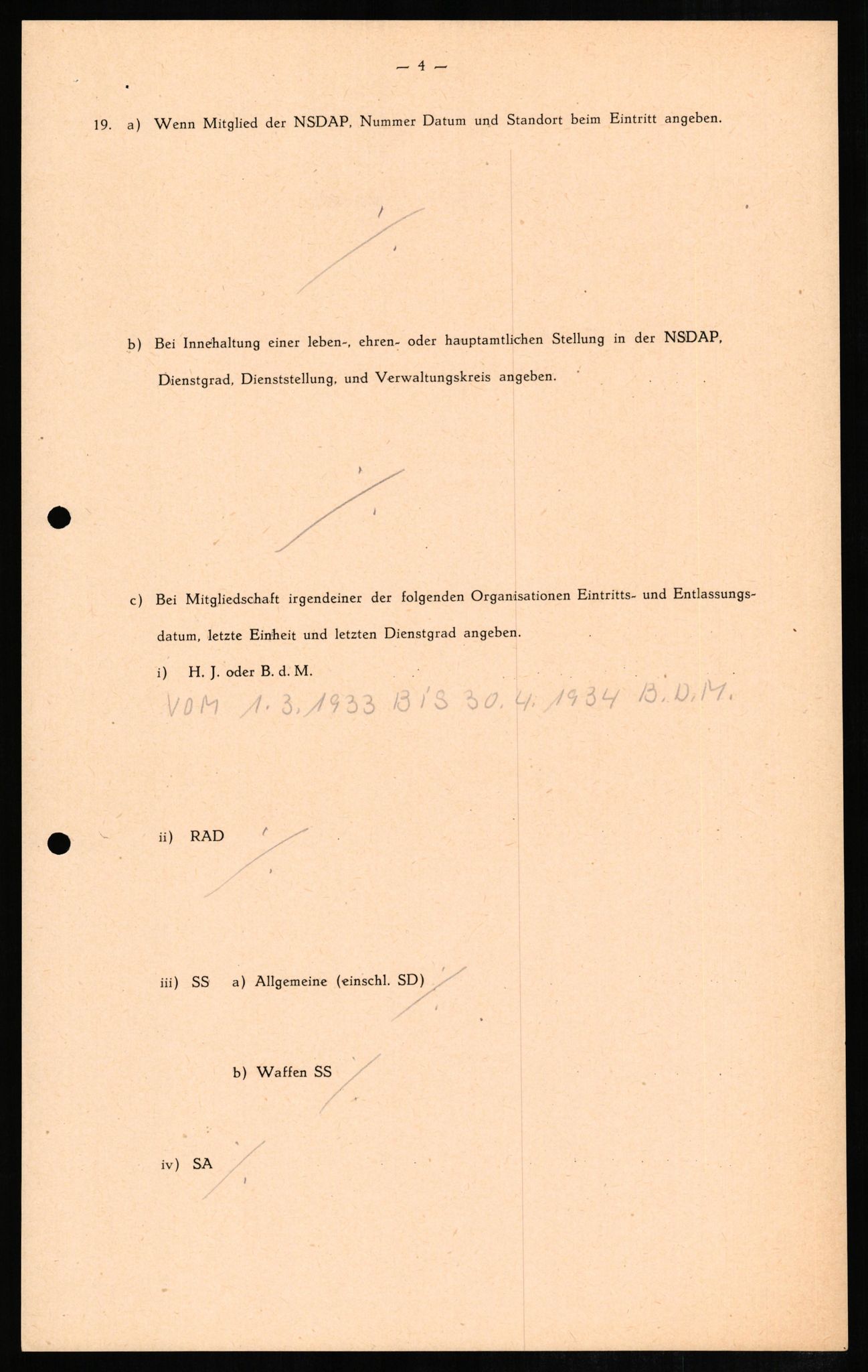 Forsvaret, Forsvarets overkommando II, AV/RA-RAFA-3915/D/Db/L0009: CI Questionaires. Tyske okkupasjonsstyrker i Norge. Tyskere., 1945-1946, p. 128