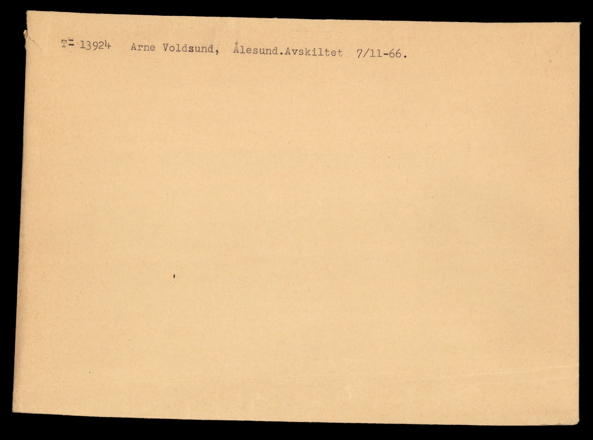 Møre og Romsdal vegkontor - Ålesund trafikkstasjon, AV/SAT-A-4099/F/Fe/L0042: Registreringskort for kjøretøy T 13906 - T 14079, 1927-1998, p. 272