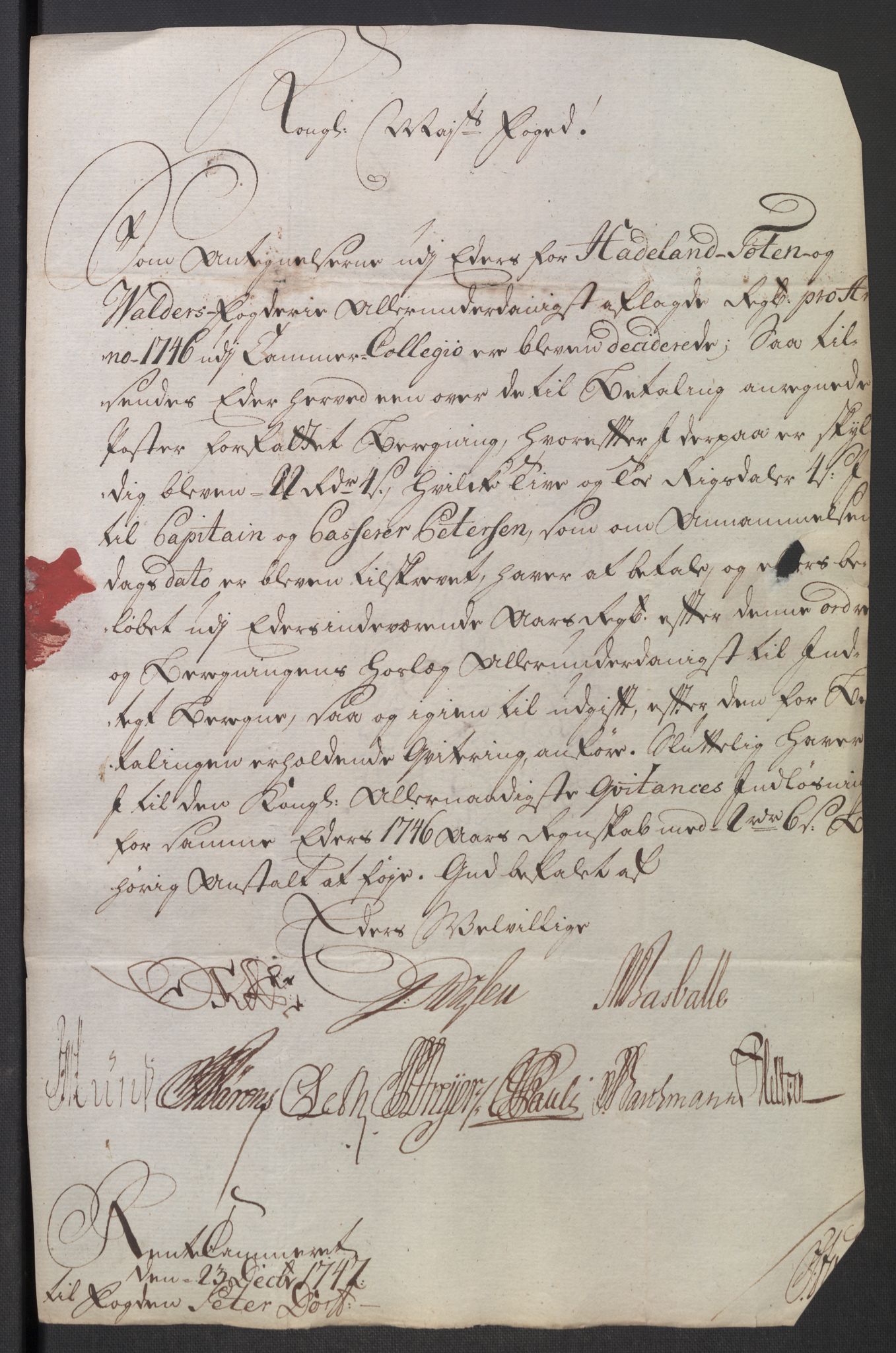 Rentekammeret inntil 1814, Reviderte regnskaper, Fogderegnskap, AV/RA-EA-4092/R18/L1346: Fogderegnskap Hadeland, Toten og Valdres, 1747-1748, p. 216