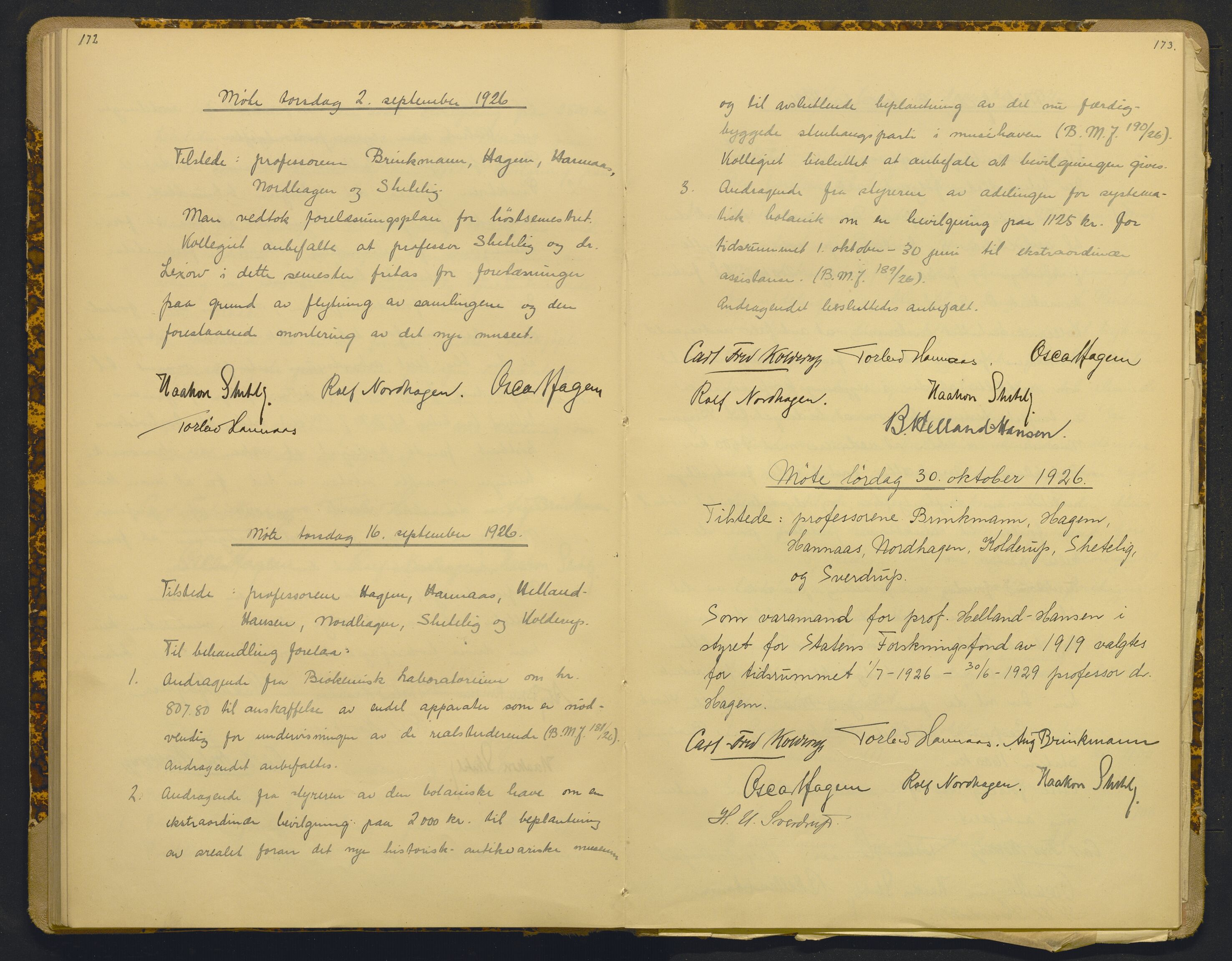 Bergens Museum, AV/SAB-A-17301/18/A/L0001: Bestyrerkollegiets forhandlingsprotokoll med register , 1907-1927, p. 172-173