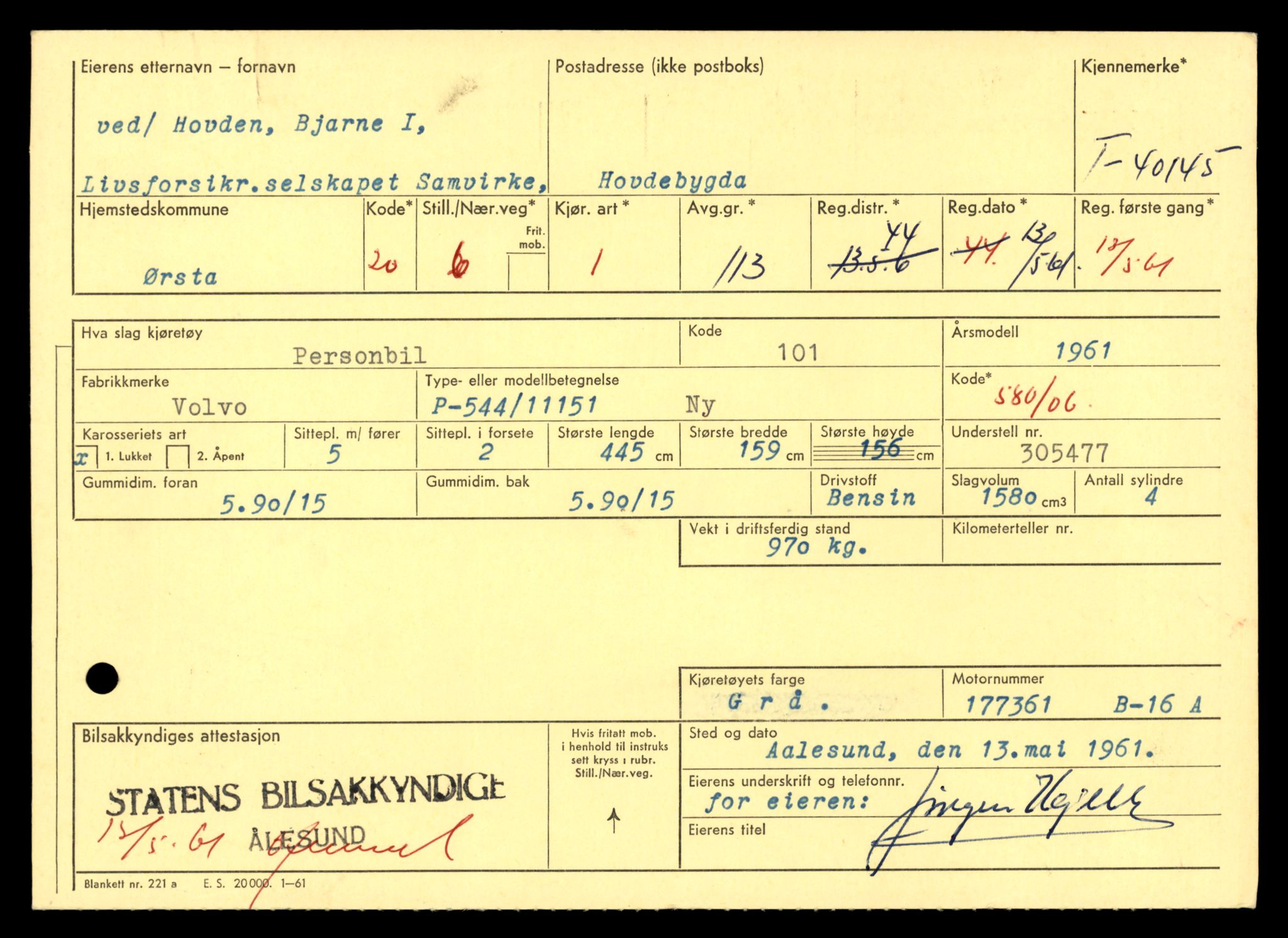 Møre og Romsdal vegkontor - Ålesund trafikkstasjon, SAT/A-4099/F/Fe/L0078: Registreringskort for kjøretøy T 40145 - T 40539, 1927-1998, p. 3