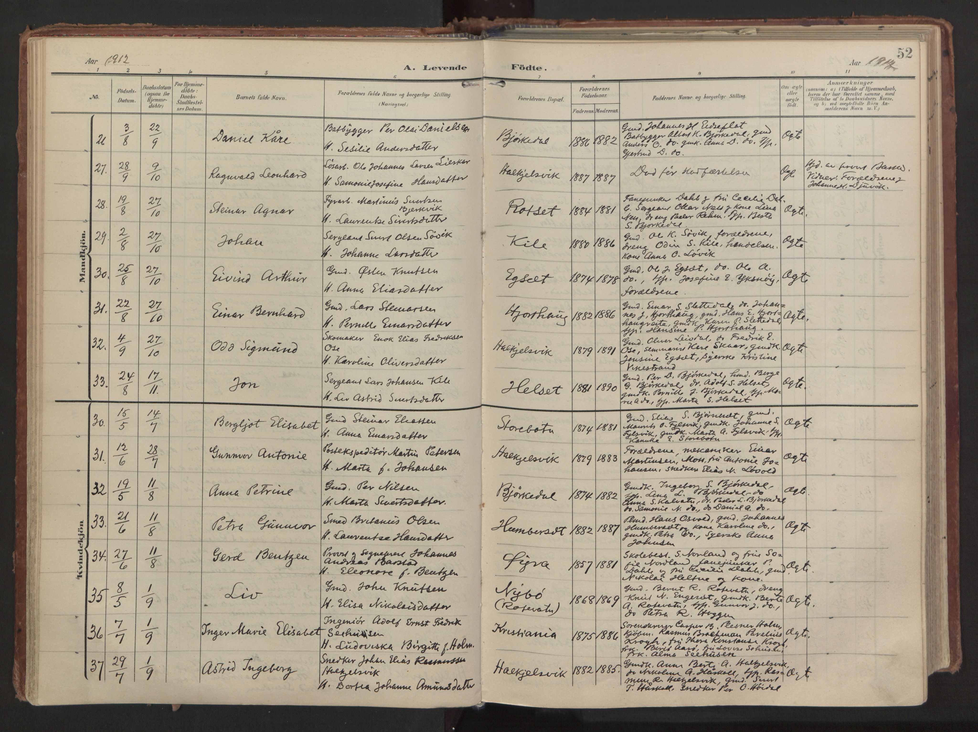 Ministerialprotokoller, klokkerbøker og fødselsregistre - Møre og Romsdal, AV/SAT-A-1454/511/L0144: Parish register (official) no. 511A11, 1906-1923, p. 52