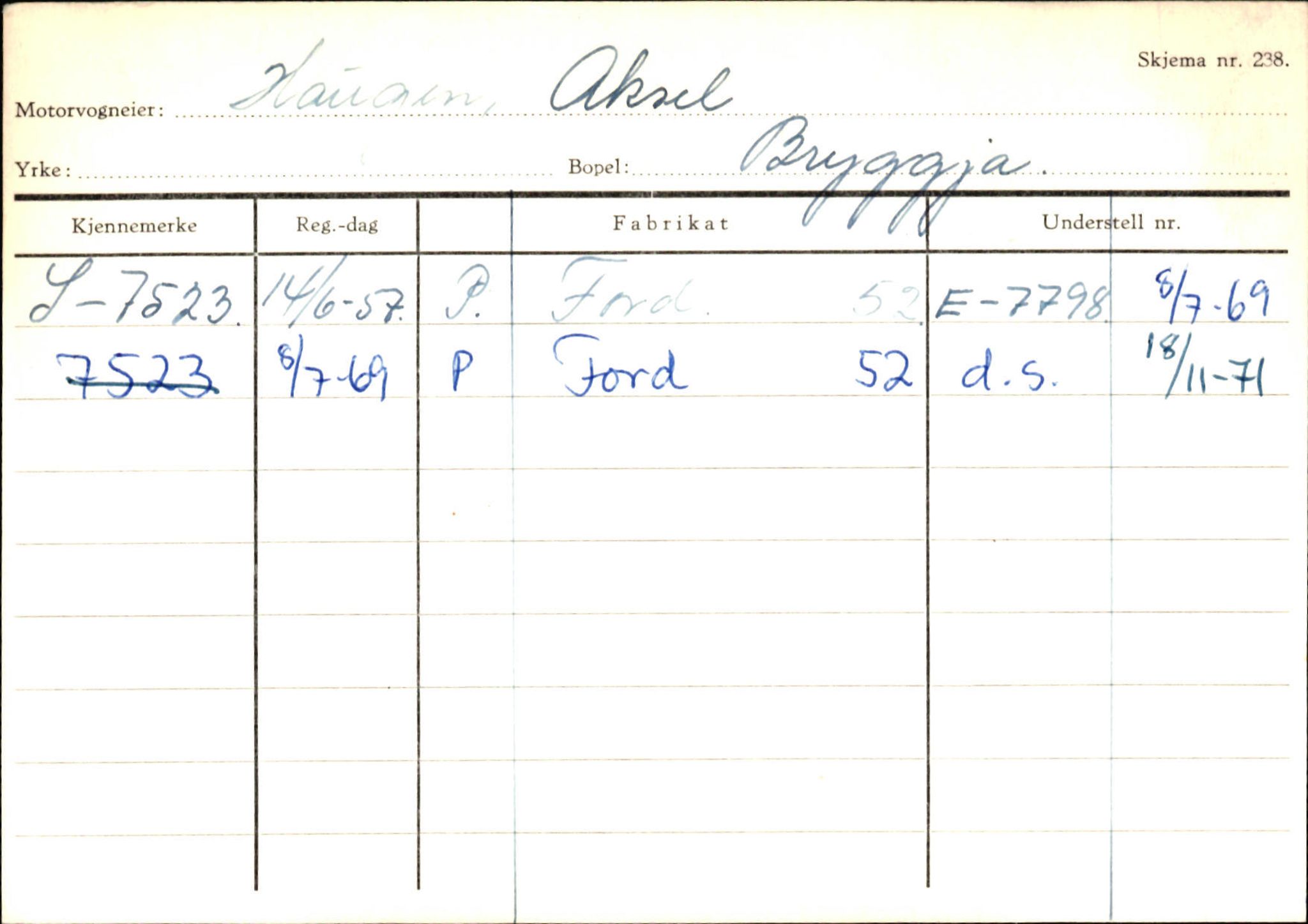 Statens vegvesen, Sogn og Fjordane vegkontor, SAB/A-5301/4/F/L0144: Registerkort Vågsøy A-R, 1945-1975, p. 941