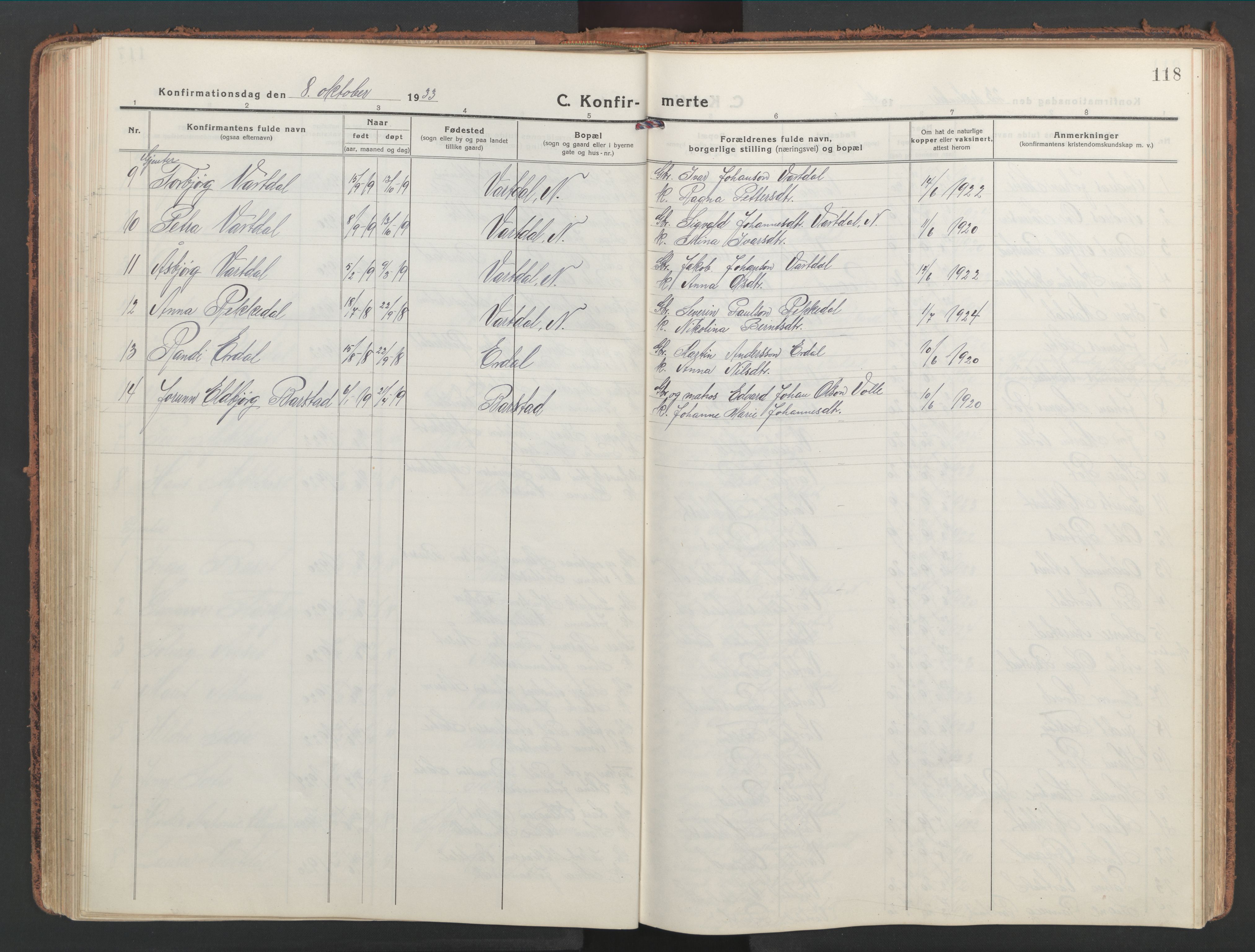 Ministerialprotokoller, klokkerbøker og fødselsregistre - Møre og Romsdal, AV/SAT-A-1454/514/L0202: Parish register (copy) no. 514C02, 1916-1944, p. 118