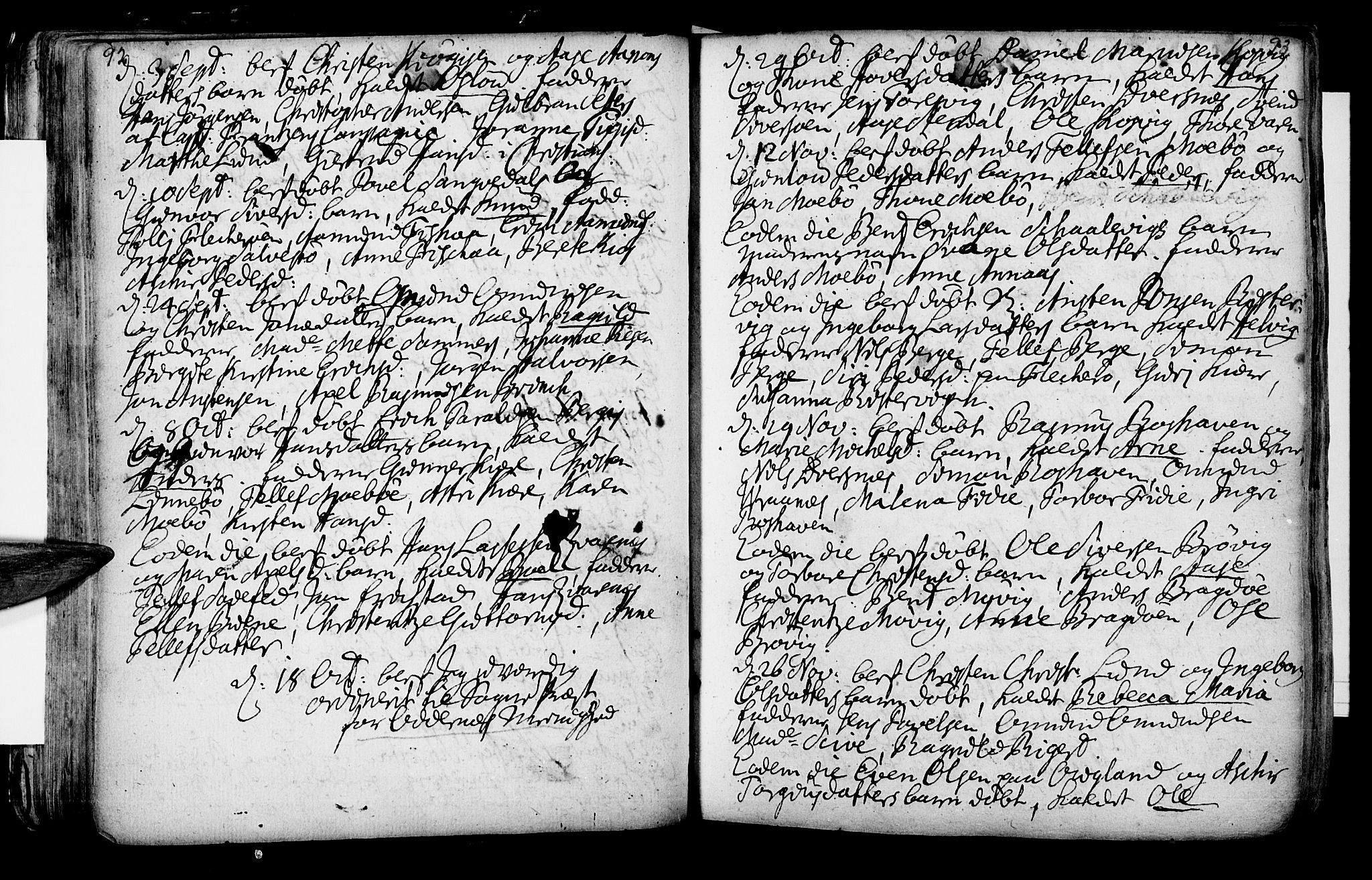 Oddernes sokneprestkontor, SAK/1111-0033/F/Fa/Faa/L0002: Parish register (official) no. A 2, 1719-1764, p. 92-93