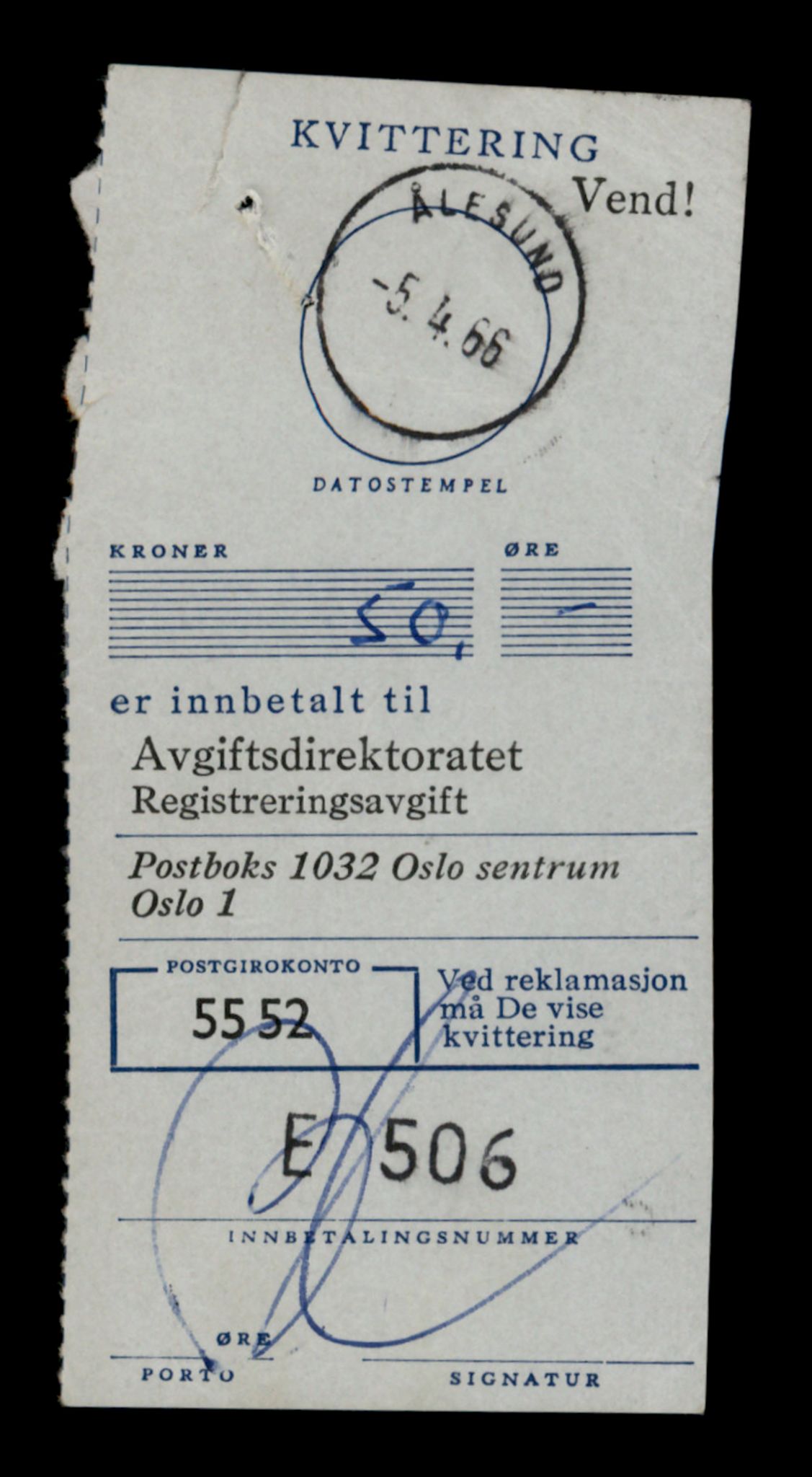 Møre og Romsdal vegkontor - Ålesund trafikkstasjon, AV/SAT-A-4099/F/Fe/L0040: Registreringskort for kjøretøy T 13531 - T 13709, 1927-1998, p. 1979