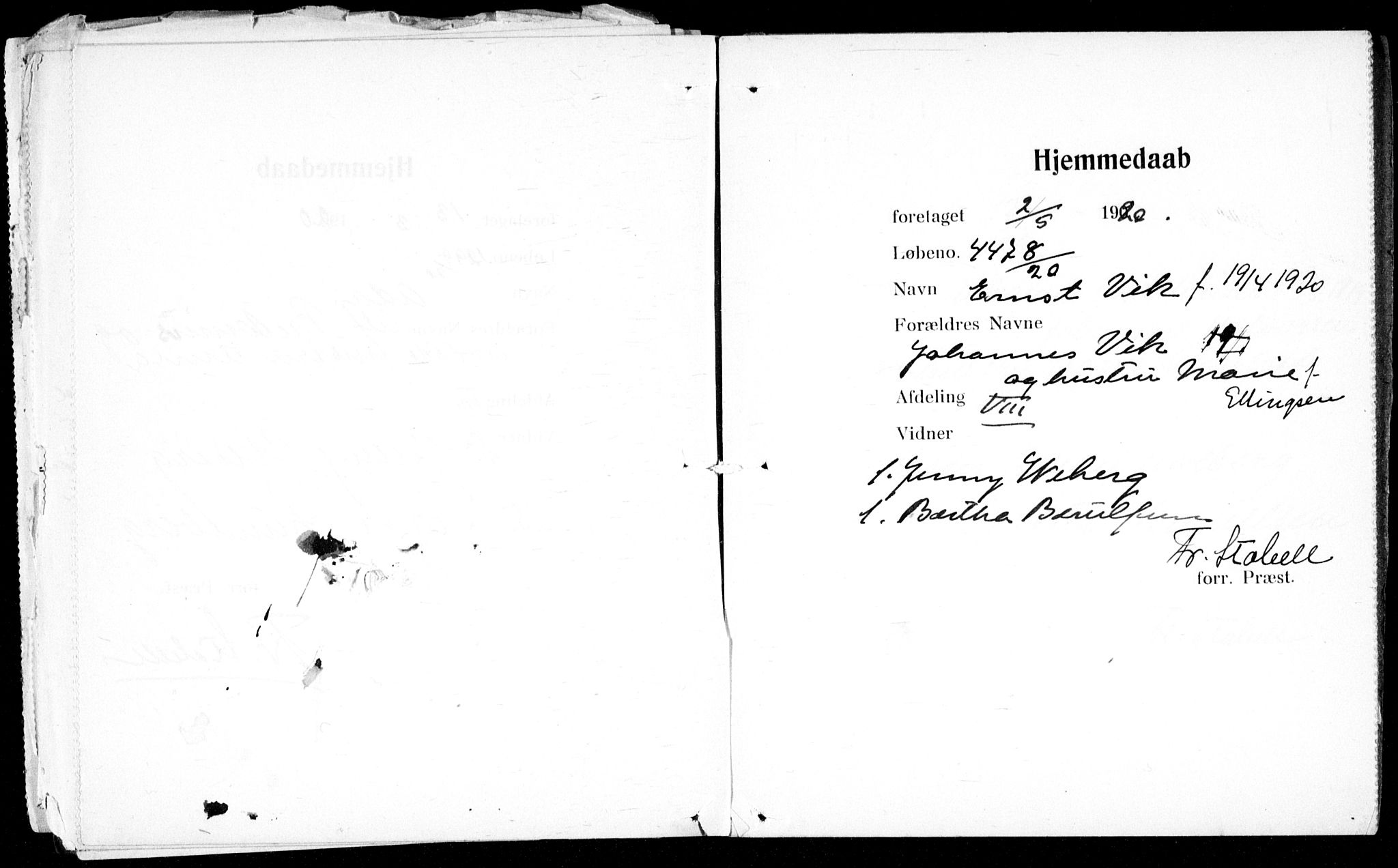 Ullevål sykehus prestekontor Kirkebøker, AV/SAO-A-10542a/K/Ka/L0003: Baptism register no. 3, 1914-1921