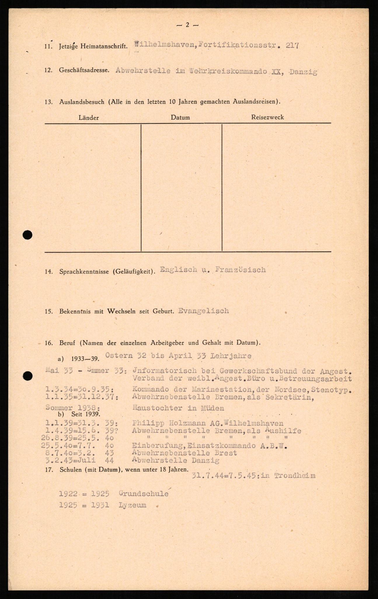 Forsvaret, Forsvarets overkommando II, AV/RA-RAFA-3915/D/Db/L0009: CI Questionaires. Tyske okkupasjonsstyrker i Norge. Tyskere., 1945-1946, p. 3