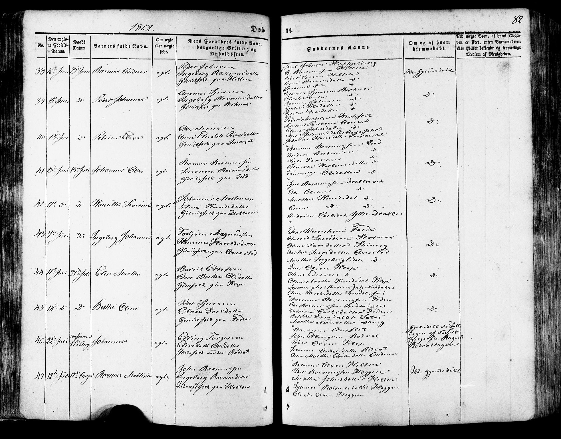 Ministerialprotokoller, klokkerbøker og fødselsregistre - Møre og Romsdal, AV/SAT-A-1454/511/L0140: Parish register (official) no. 511A07, 1851-1878, p. 82