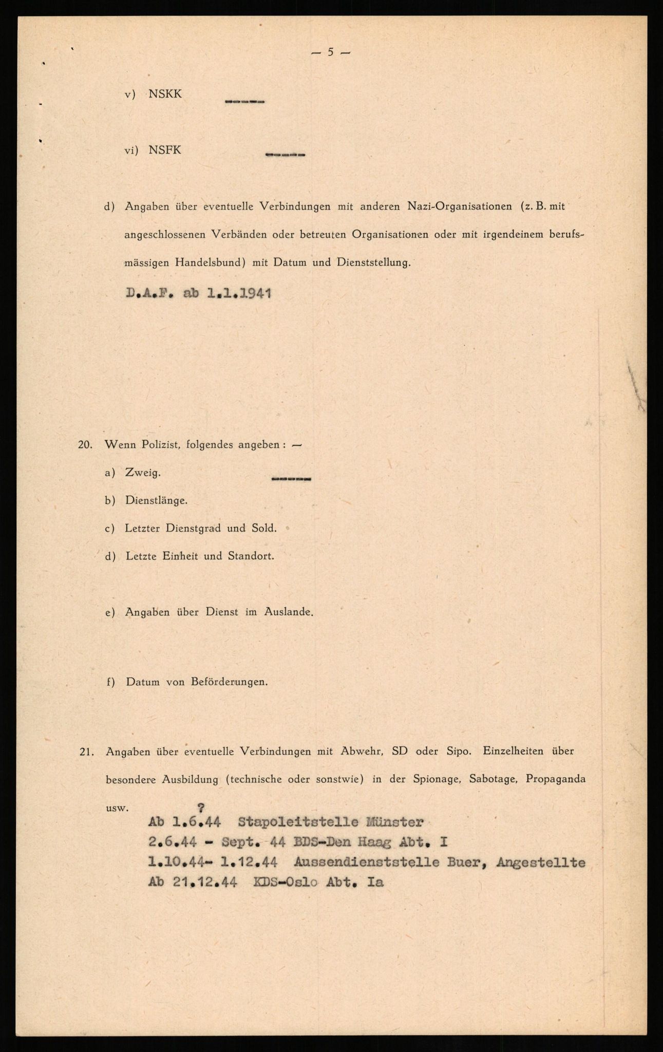 Forsvaret, Forsvarets overkommando II, AV/RA-RAFA-3915/D/Db/L0018: CI Questionaires. Tyske okkupasjonsstyrker i Norge. Tyskere., 1945-1946, p. 387