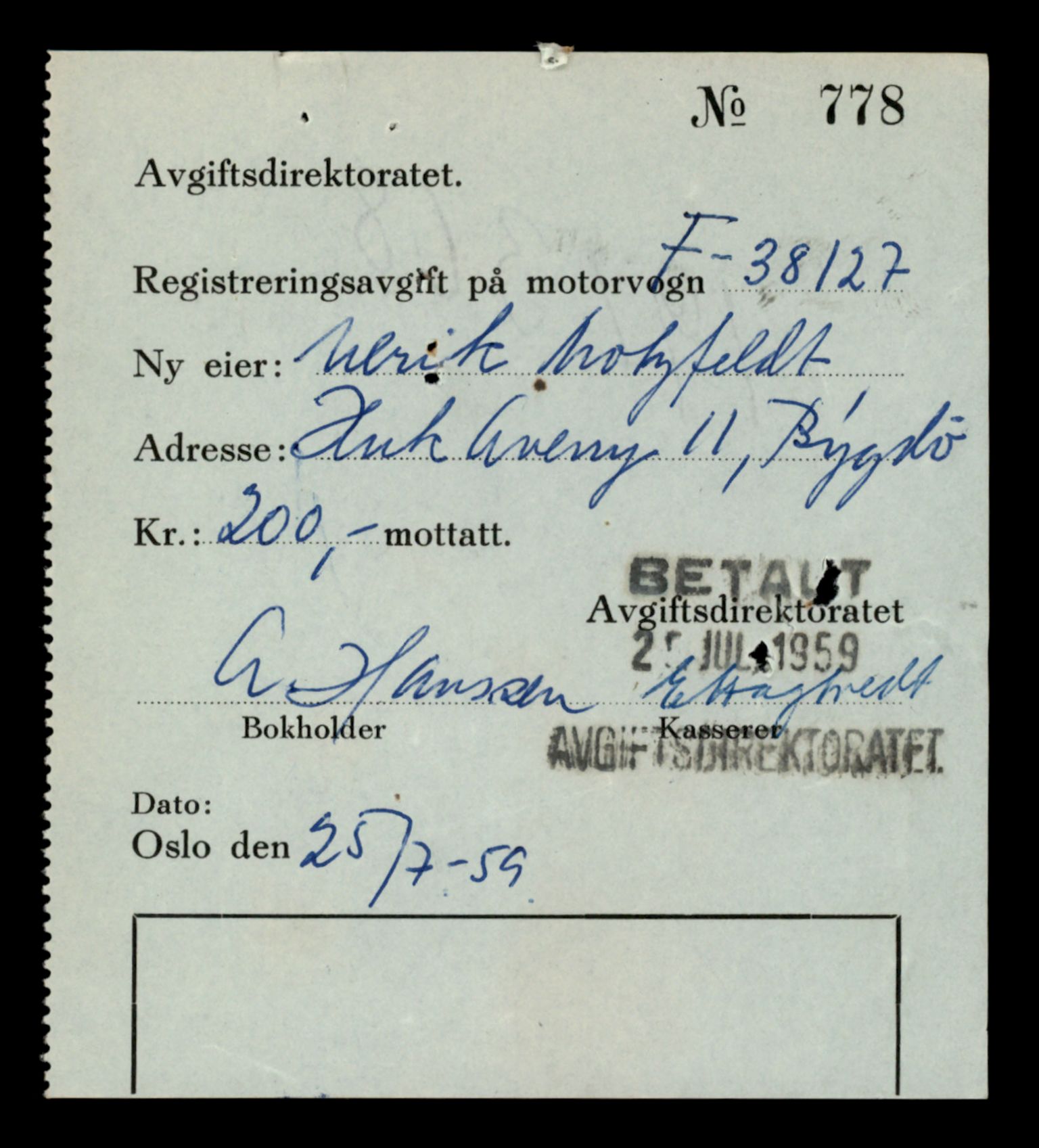 Møre og Romsdal vegkontor - Ålesund trafikkstasjon, AV/SAT-A-4099/F/Fe/L0042: Registreringskort for kjøretøy T 13906 - T 14079, 1927-1998, p. 608
