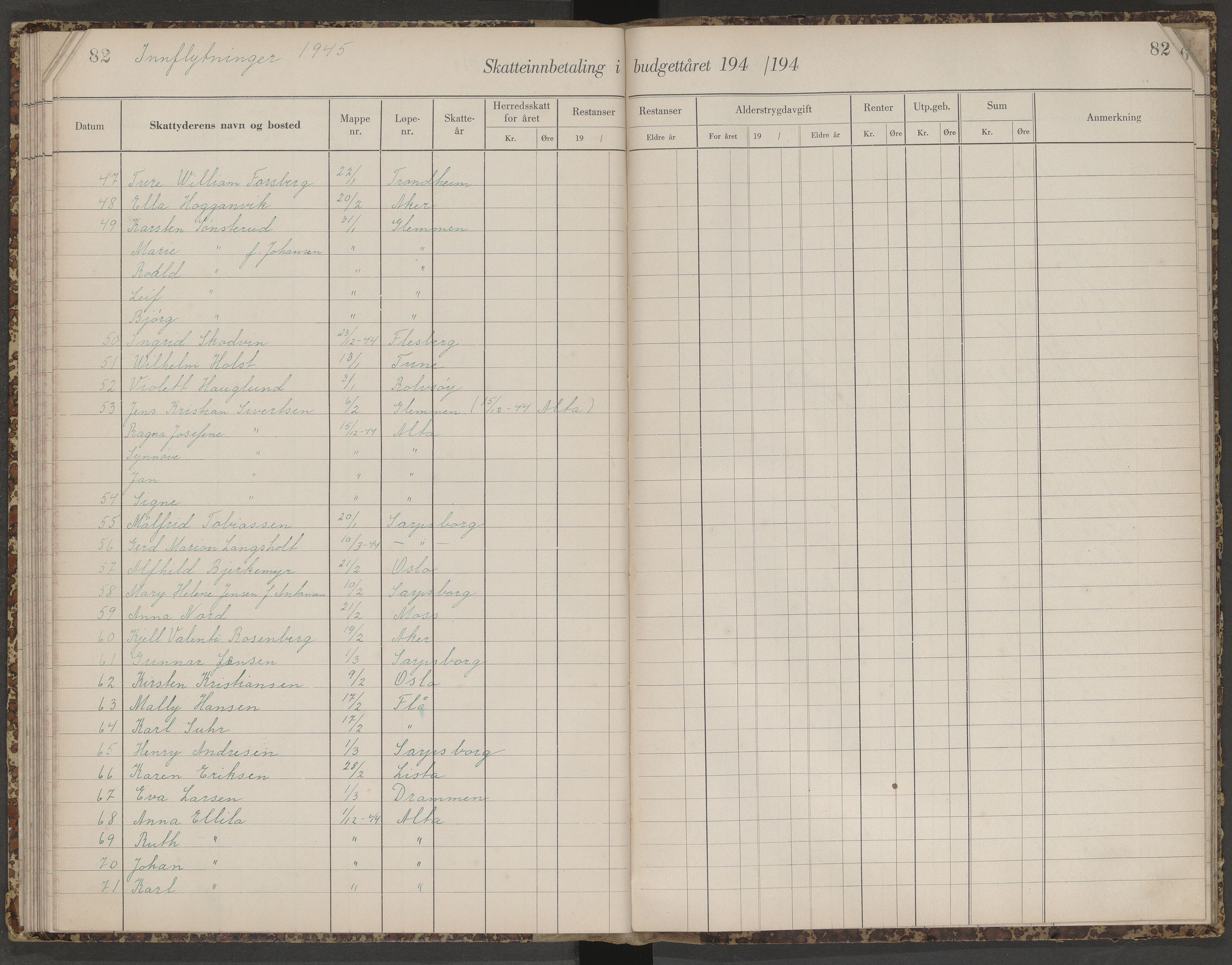 Skjeberg folkeregister, AV/SAO-A-10495/K/Ka/L0003: Fortegnelse over inn- og utflyttede, 1943-1947, p. 82