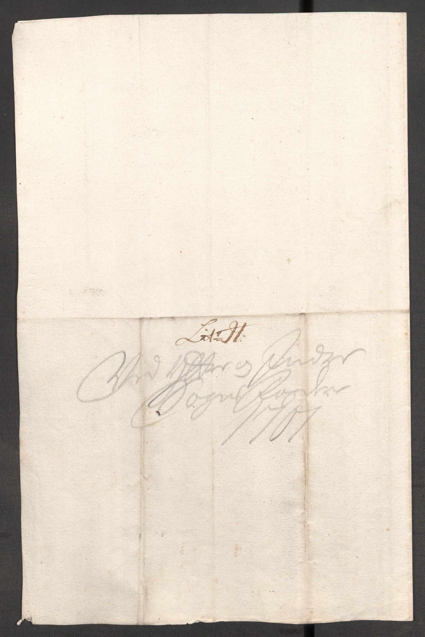 Rentekammeret inntil 1814, Reviderte regnskaper, Fogderegnskap, RA/EA-4092/R52/L3311: Fogderegnskap Sogn, 1700-1701, p. 424