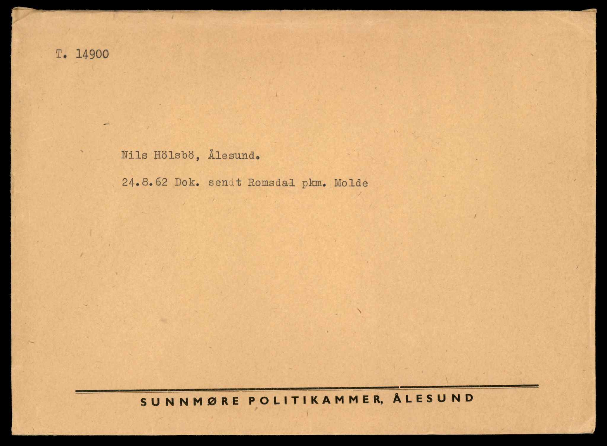 Møre og Romsdal vegkontor - Ålesund trafikkstasjon, AV/SAT-A-4099/F/Fe/L0049: Registreringskort for kjøretøy T 14864 - T 18613, 1927-1998, p. 851