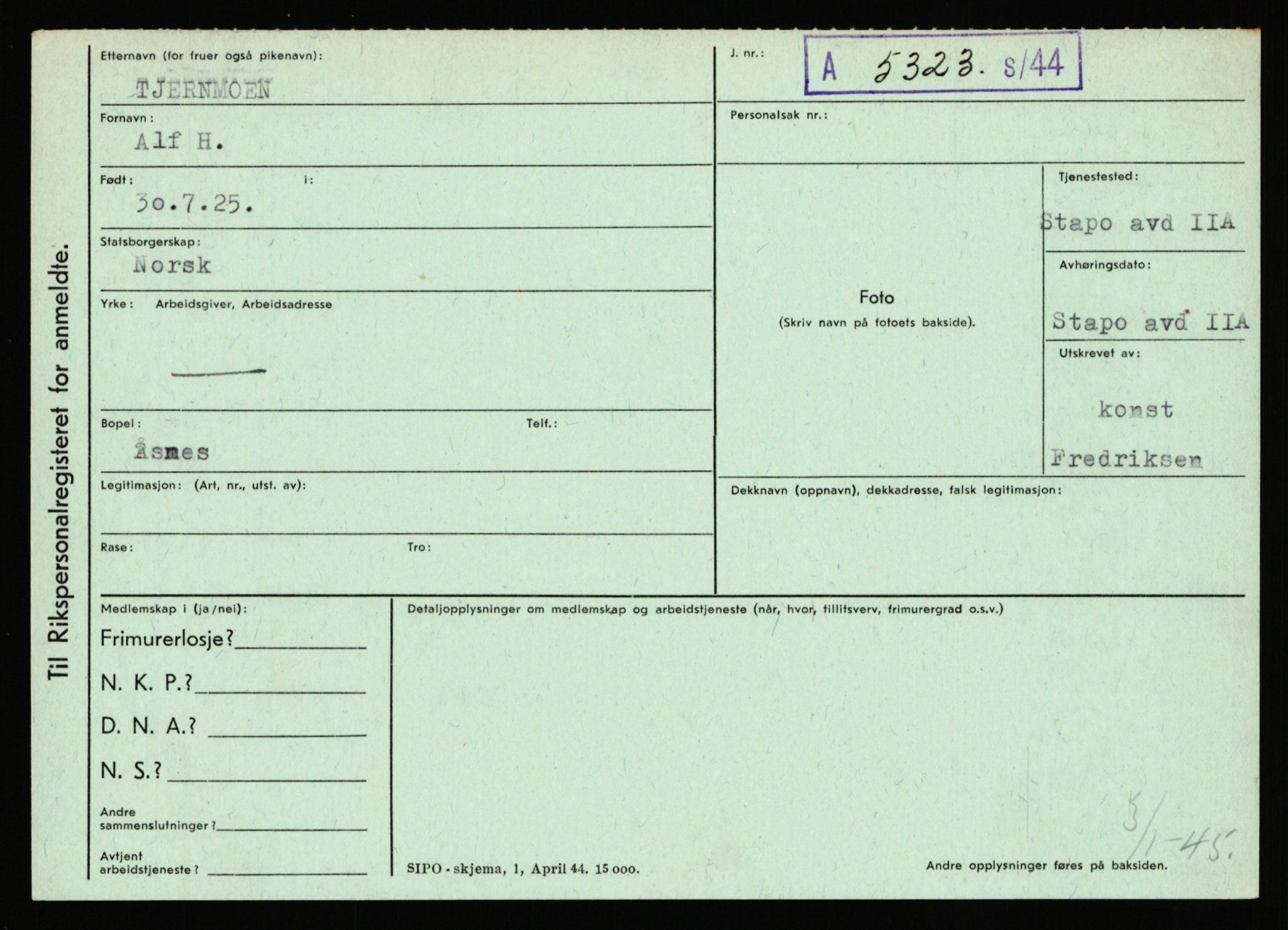 Statspolitiet - Hovedkontoret / Osloavdelingen, AV/RA-S-1329/C/Ca/L0015: Svea - Tøsse, 1943-1945, p. 3256