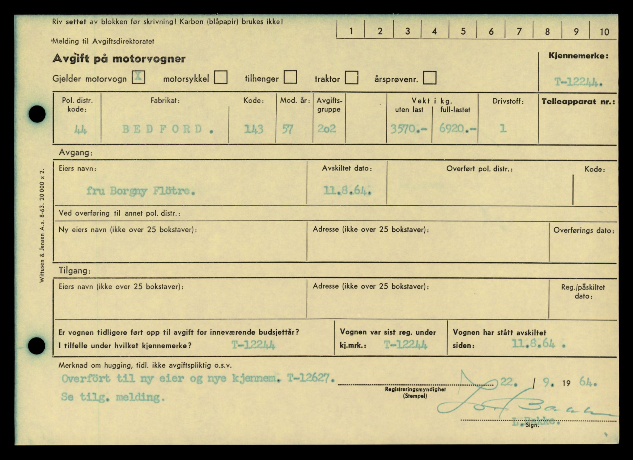 Møre og Romsdal vegkontor - Ålesund trafikkstasjon, AV/SAT-A-4099/F/Fe/L0034: Registreringskort for kjøretøy T 12500 - T 12652, 1927-1998, p. 2486