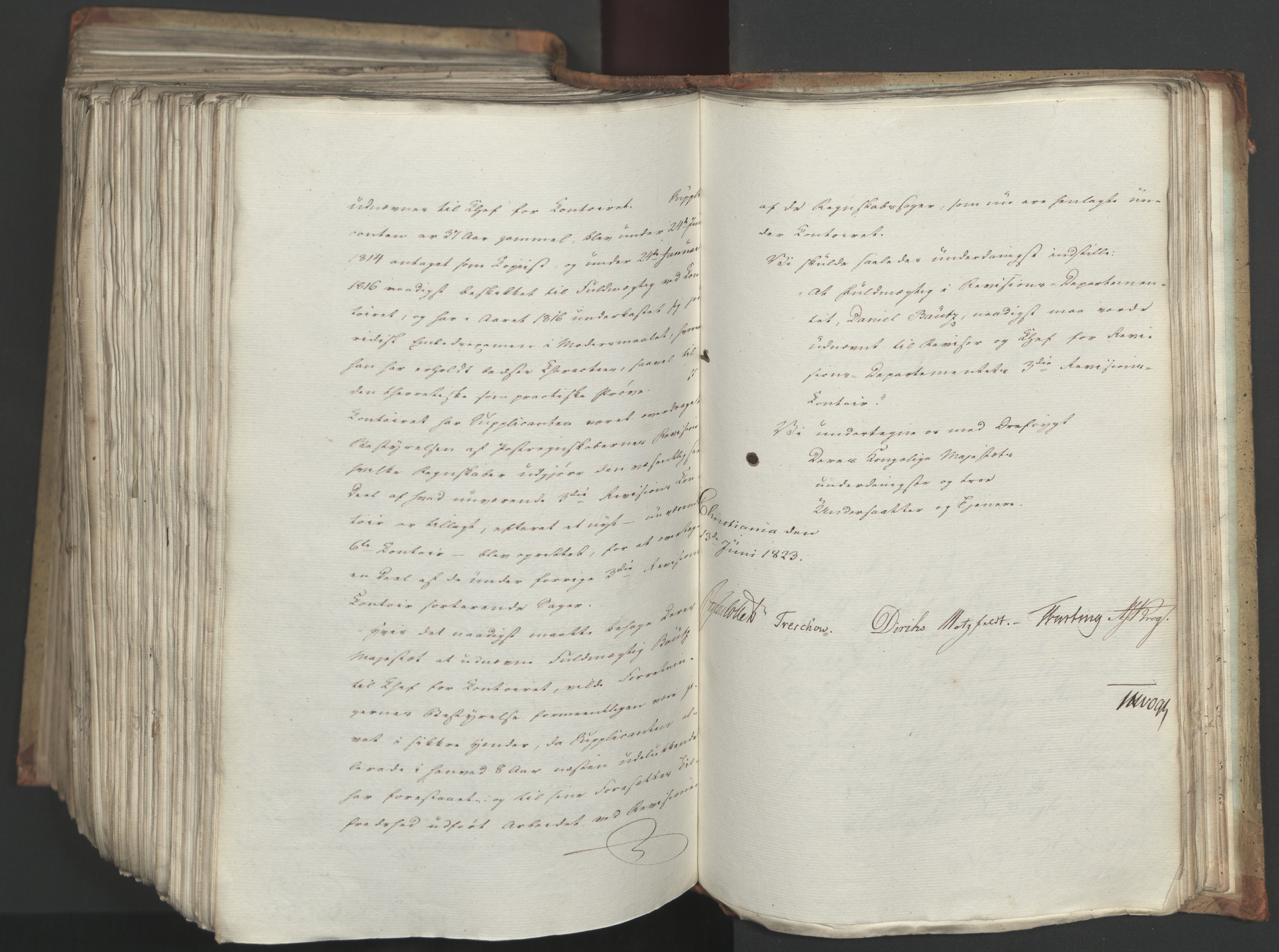Statsrådsavdelingen i Stockholm, AV/RA-S-1003/D/Da/L0034: Regjeringsinnstillinger nr. 275-540, 1823, p. 631