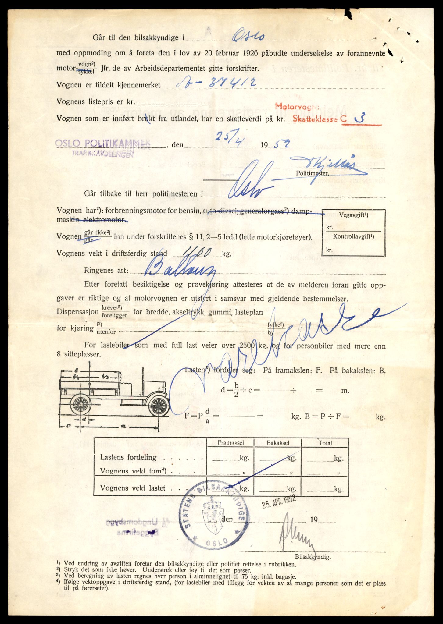 Møre og Romsdal vegkontor - Ålesund trafikkstasjon, AV/SAT-A-4099/F/Fe/L0049: Registreringskort for kjøretøy T 14864 - T 18613, 1927-1998, p. 2482