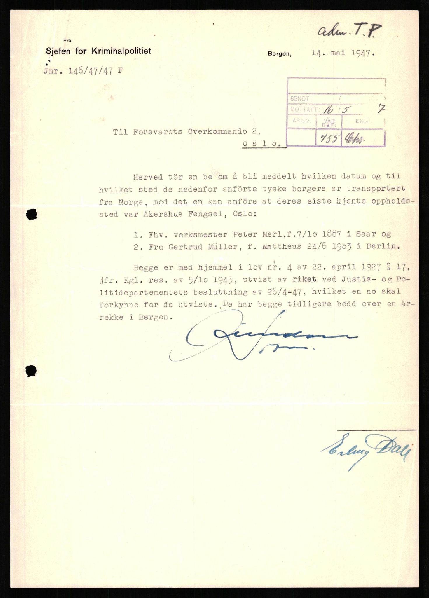 Forsvaret, Forsvarets overkommando II, AV/RA-RAFA-3915/D/Db/L0021: CI Questionaires. Tyske okkupasjonsstyrker i Norge. Tyskere., 1945-1946, p. 405