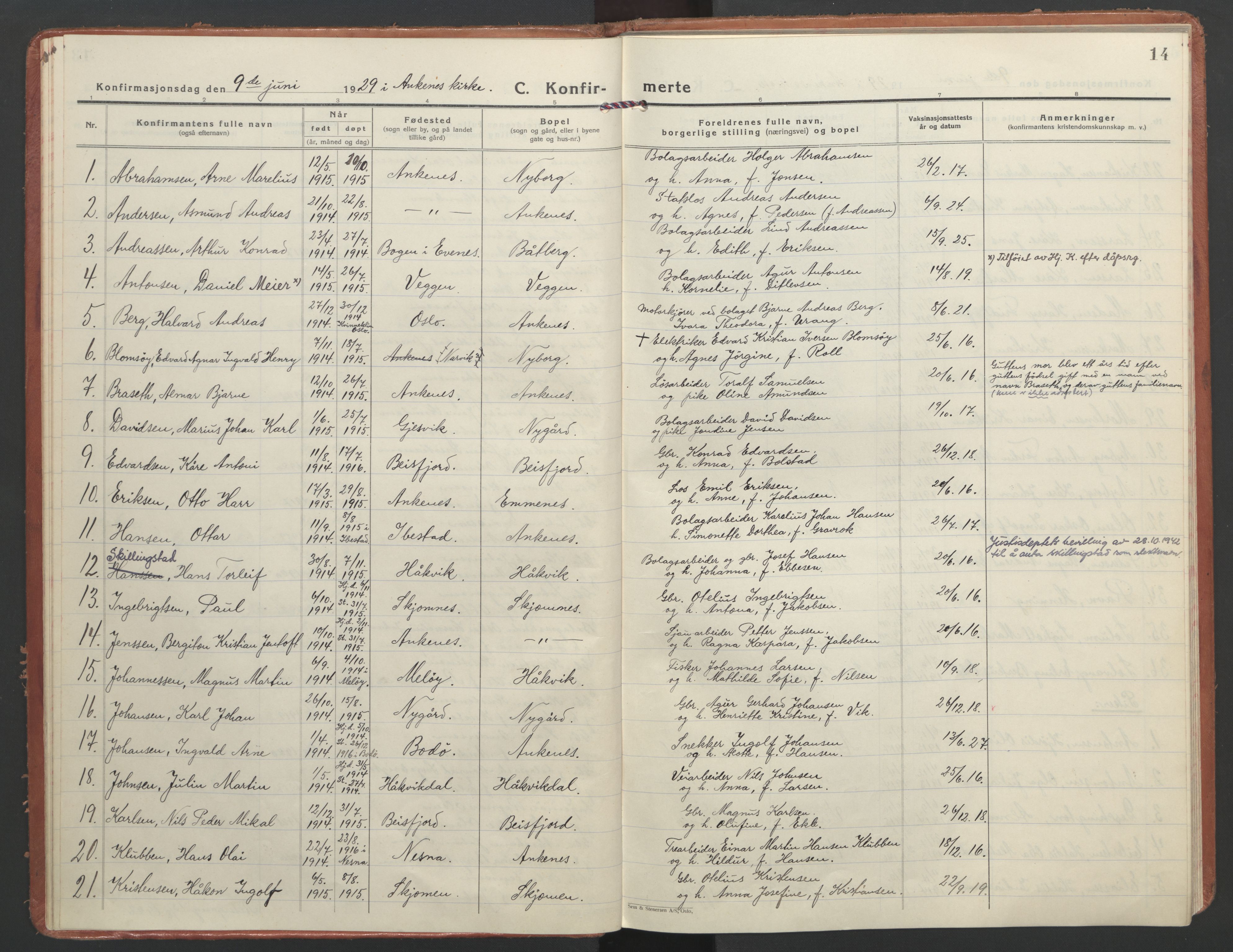 Ministerialprotokoller, klokkerbøker og fødselsregistre - Nordland, AV/SAT-A-1459/866/L0946: Parish register (official) no. 866A09, 1926-1944, p. 14