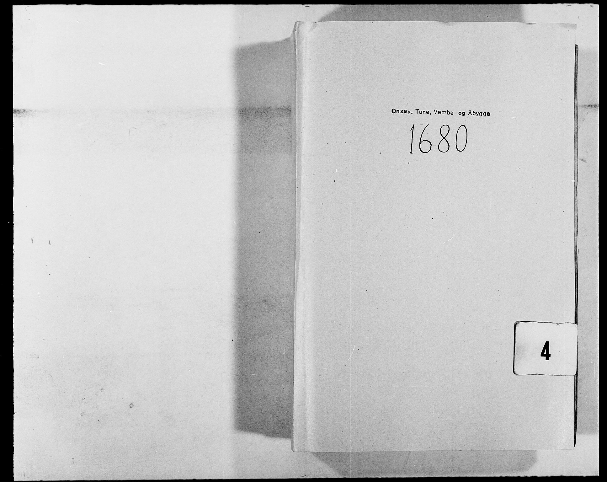 Rentekammeret inntil 1814, Reviderte regnskaper, Fogderegnskap, AV/RA-EA-4092/R03/L0111: Fogderegnskap Onsøy, Tune, Veme og Åbygge fogderi, 1680, p. 1