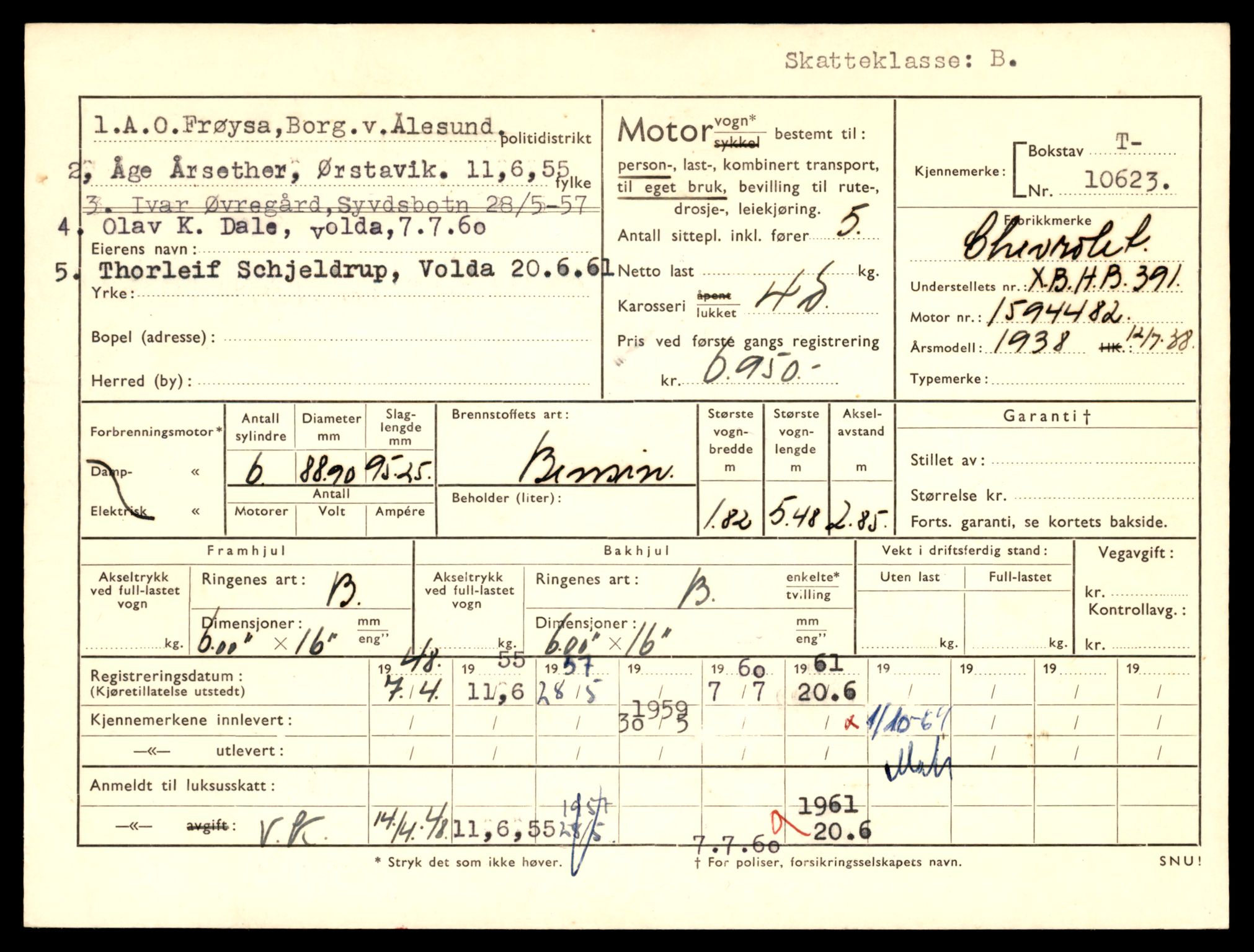 Møre og Romsdal vegkontor - Ålesund trafikkstasjon, AV/SAT-A-4099/F/Fe/L0022: Registreringskort for kjøretøy T 10584 - T 10694, 1927-1998, p. 1223