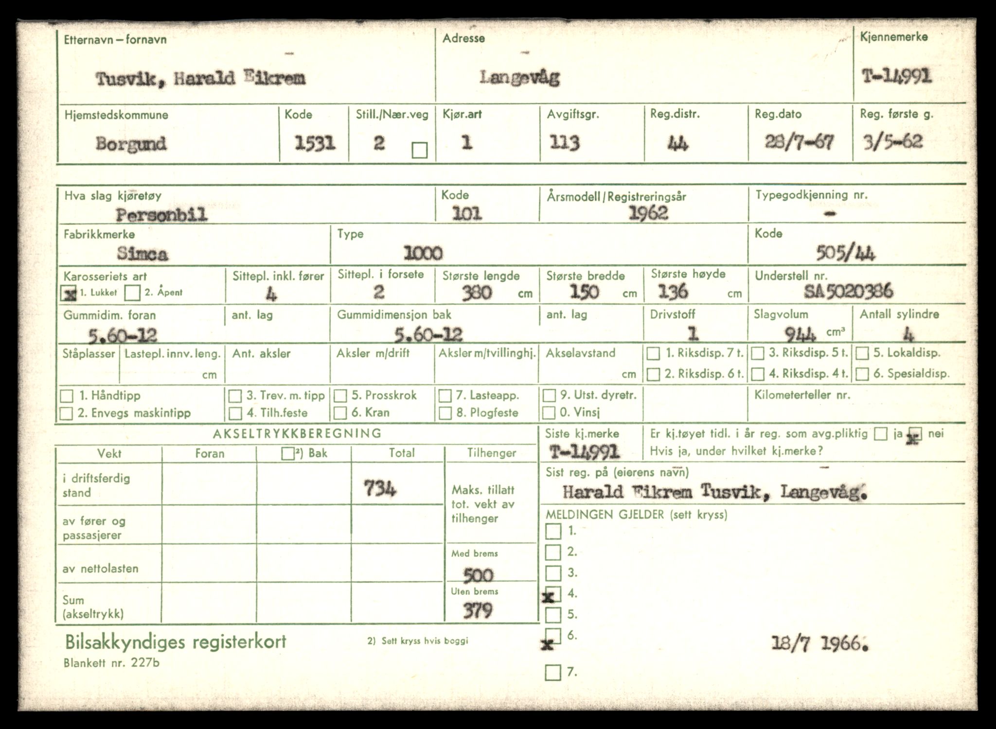 Møre og Romsdal vegkontor - Ålesund trafikkstasjon, AV/SAT-A-4099/F/Fe/L0049: Registreringskort for kjøretøy T 14864 - T 18613, 1927-1998, p. 3069