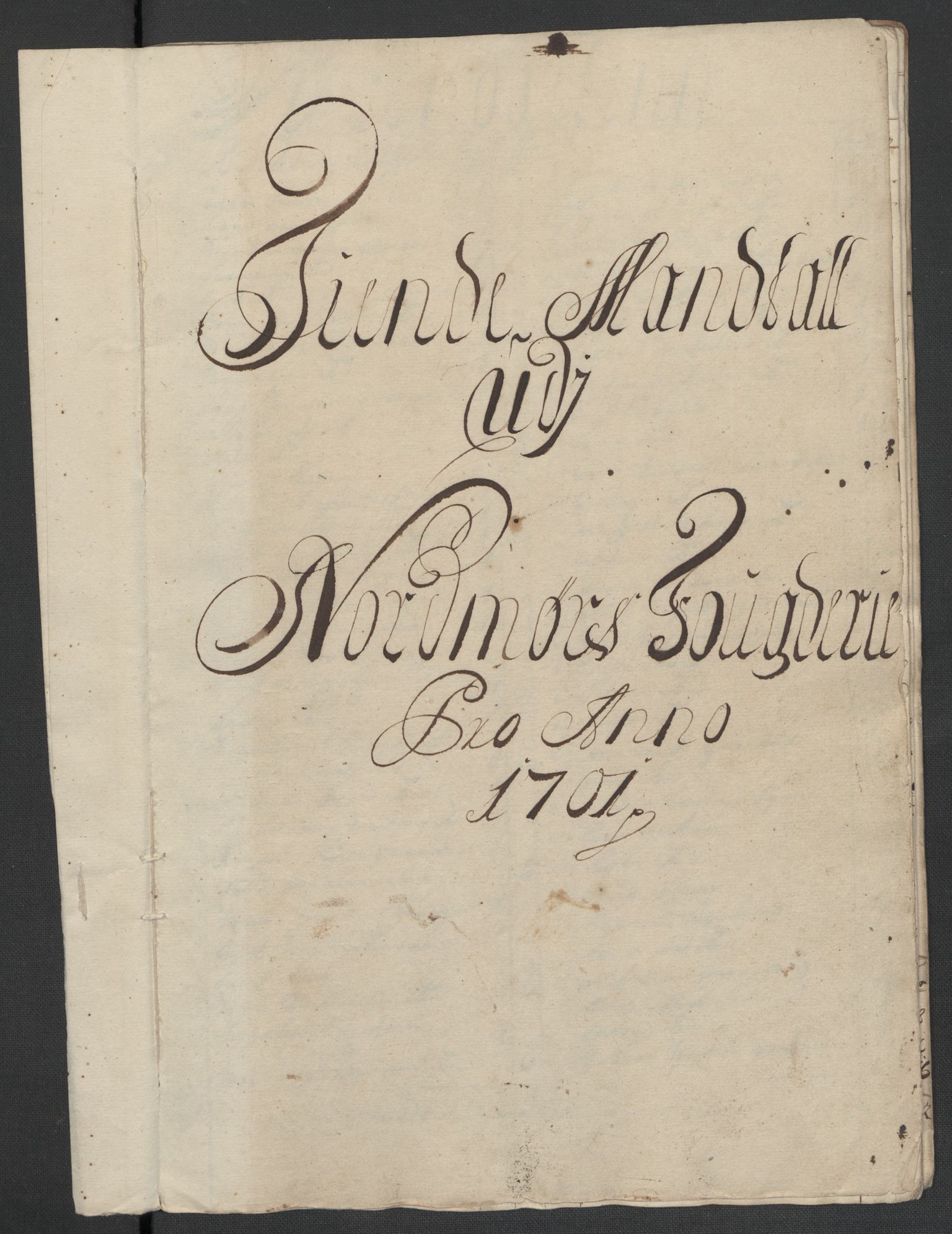 Rentekammeret inntil 1814, Reviderte regnskaper, Fogderegnskap, AV/RA-EA-4092/R56/L3739: Fogderegnskap Nordmøre, 1700-1702, p. 321