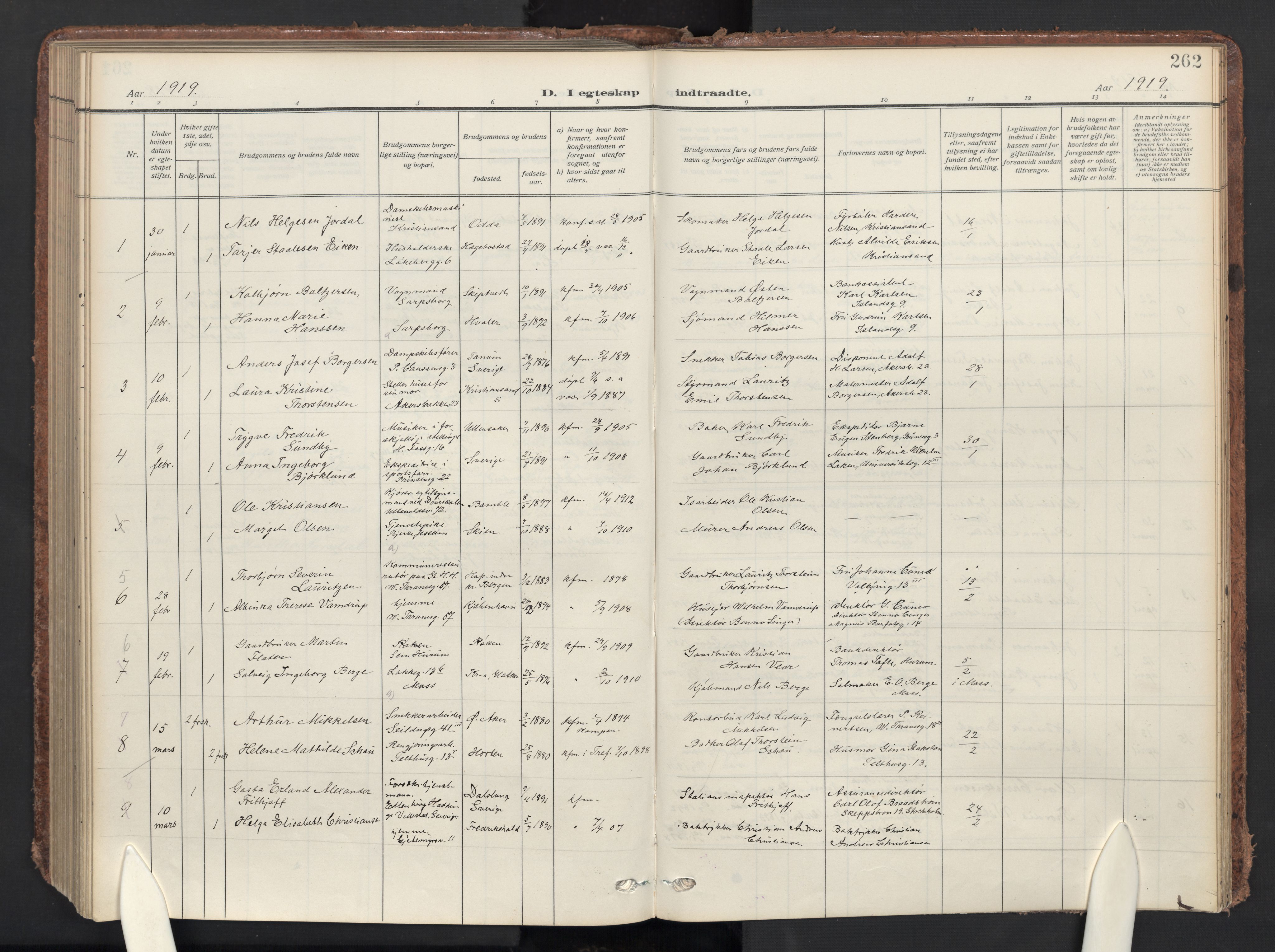 Gamle Aker prestekontor Kirkebøker, AV/SAO-A-10617a/F/L0015: Parish register (official) no. 15, 1911-1924, p. 262