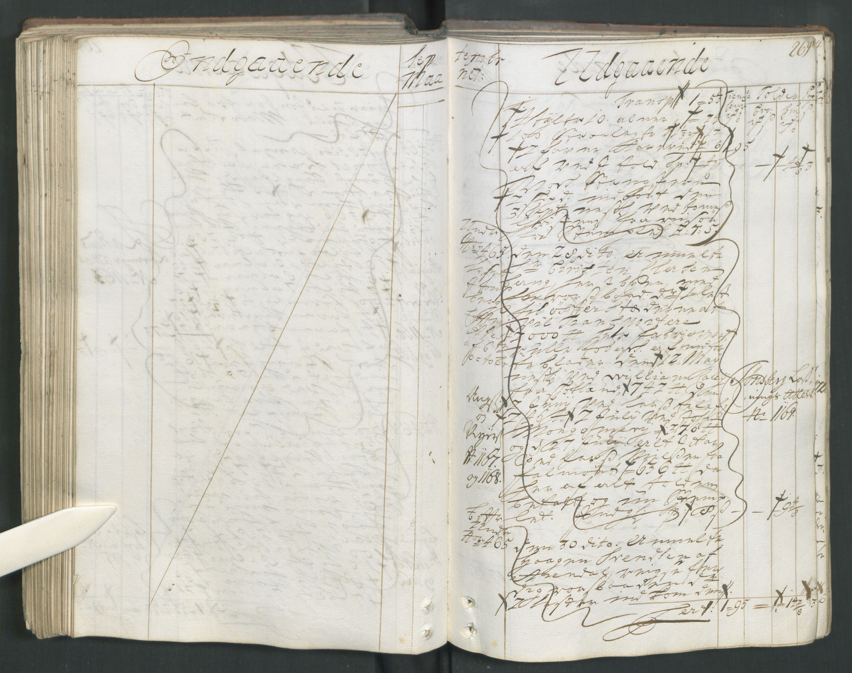 Generaltollkammeret, tollregnskaper, AV/RA-EA-5490/R15/L0013/0001: Tollregnskaper Arendal / Hovedtollbok, 1733, p. 268b-269a