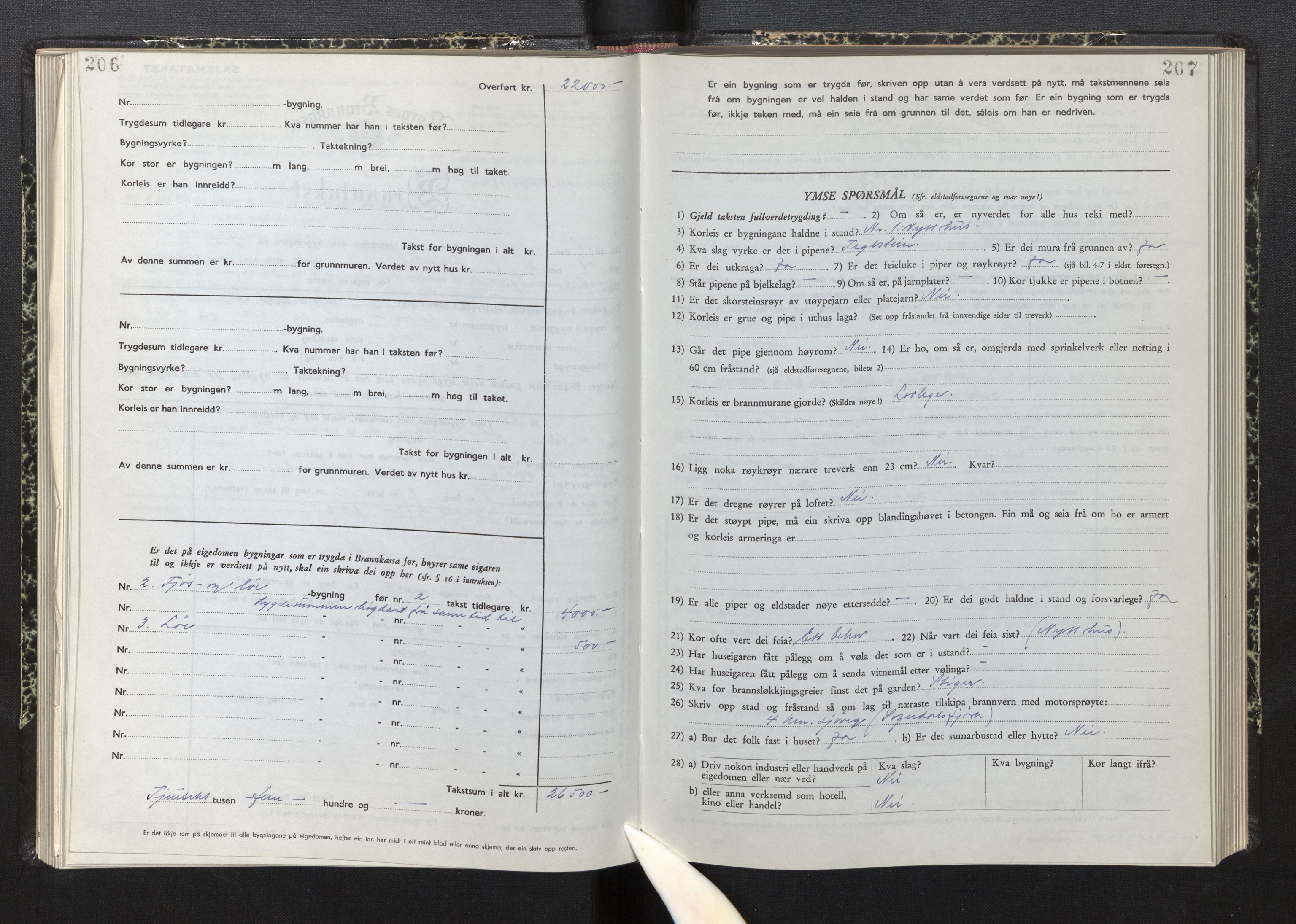 Lensmannen i Sogndal, AV/SAB-A-29901/0012/L0015: Branntakstprotokoll, skjematakst, 1950-1955, p. 206-207