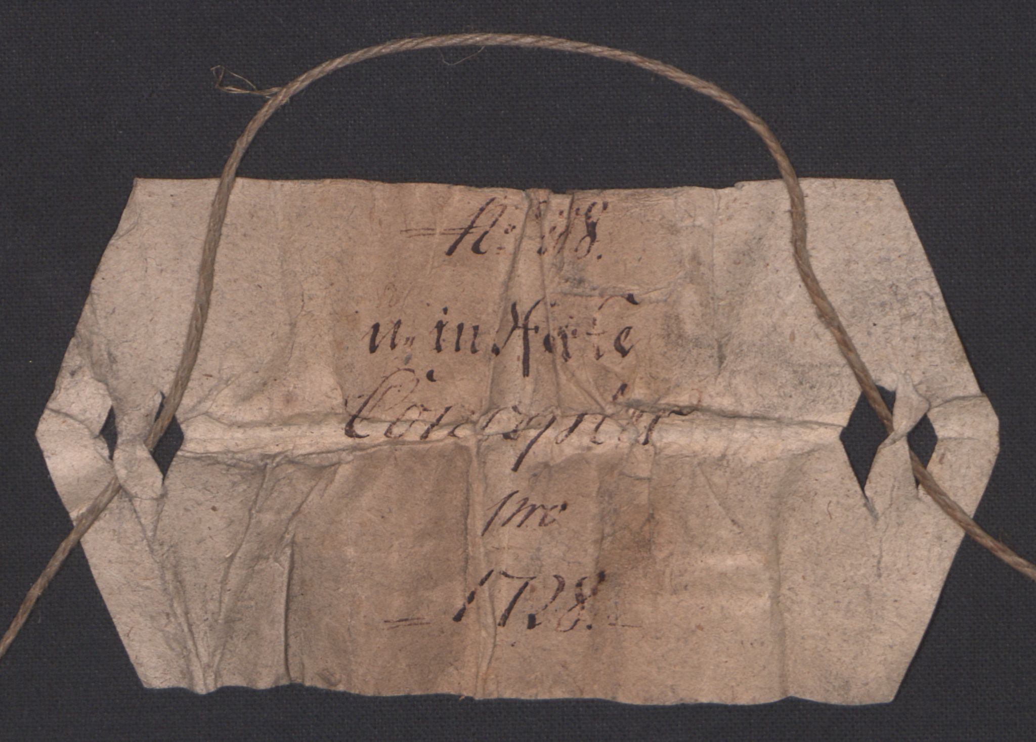 Kommanderende general (KG I) med Det norske krigsdirektorium, AV/RA-EA-5419/B/L0010: Kommanderende generals konsepter og kopibok, 1728-1730, p. 2