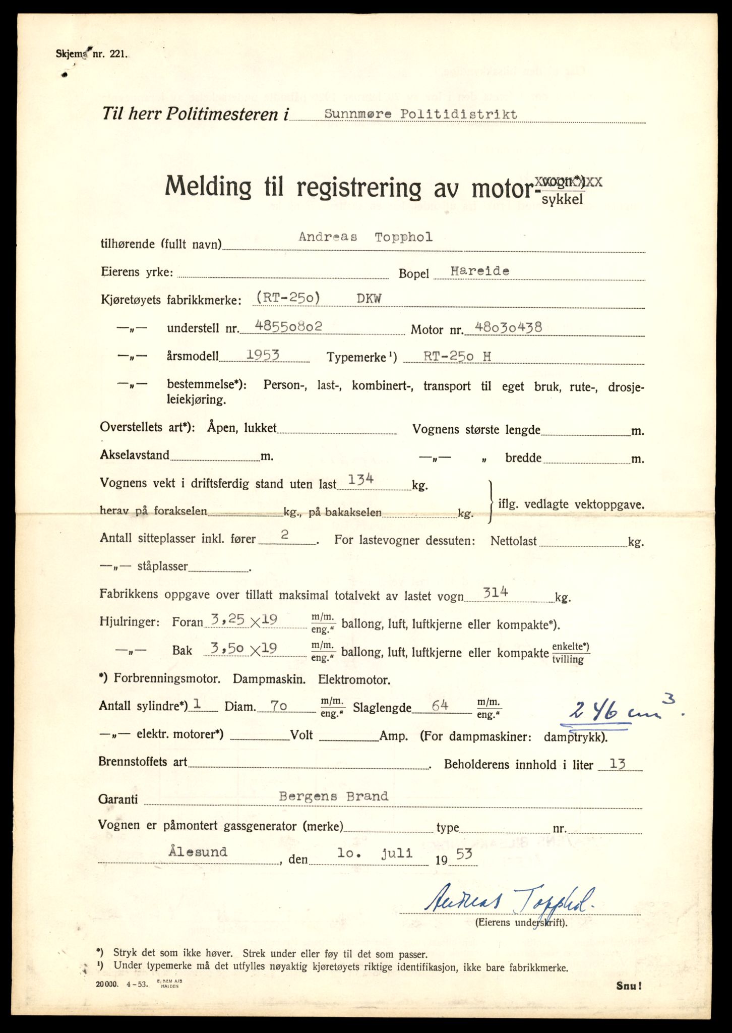 Møre og Romsdal vegkontor - Ålesund trafikkstasjon, AV/SAT-A-4099/F/Fe/L0032: Registreringskort for kjøretøy T 11997 - T 12149, 1927-1998, p. 71