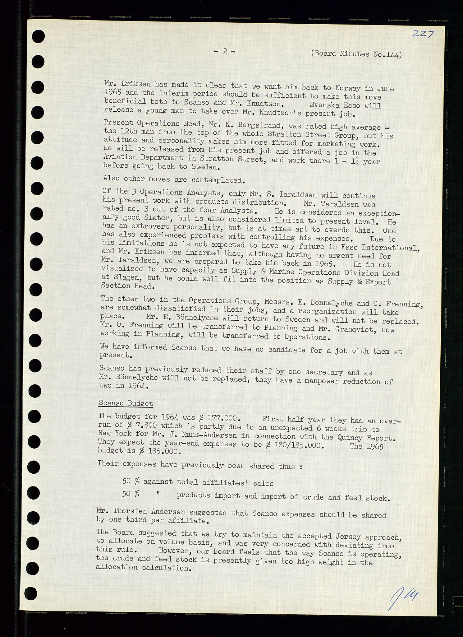 Pa 0982 - Esso Norge A/S, AV/SAST-A-100448/A/Aa/L0001/0004: Den administrerende direksjon Board minutes (styrereferater) / Den administrerende direksjon Board minutes (styrereferater), 1963-1964, p. 35