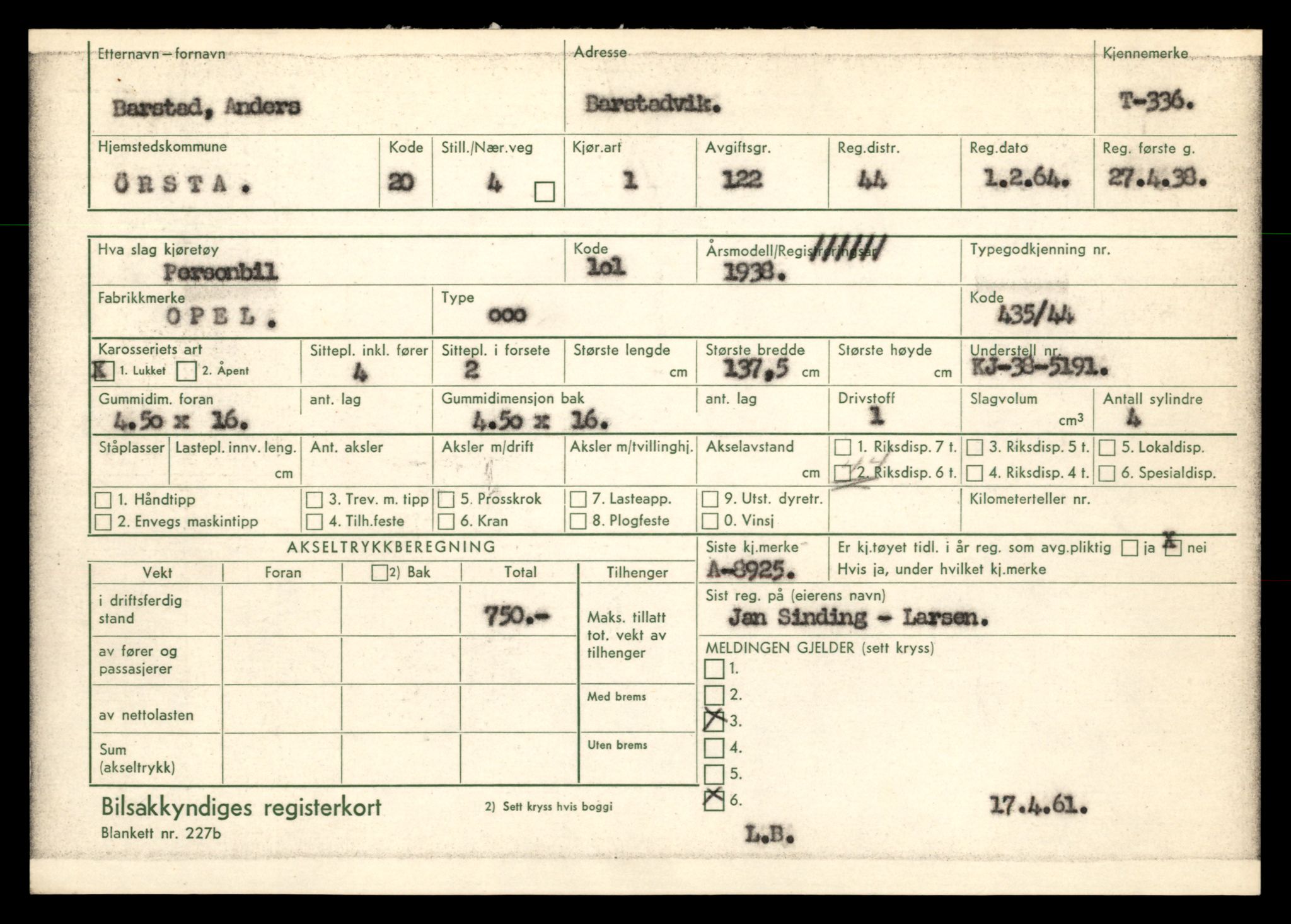 Møre og Romsdal vegkontor - Ålesund trafikkstasjon, SAT/A-4099/F/Fe/L0003: Registreringskort for kjøretøy T 232 - T 340, 1927-1998, p. 2448