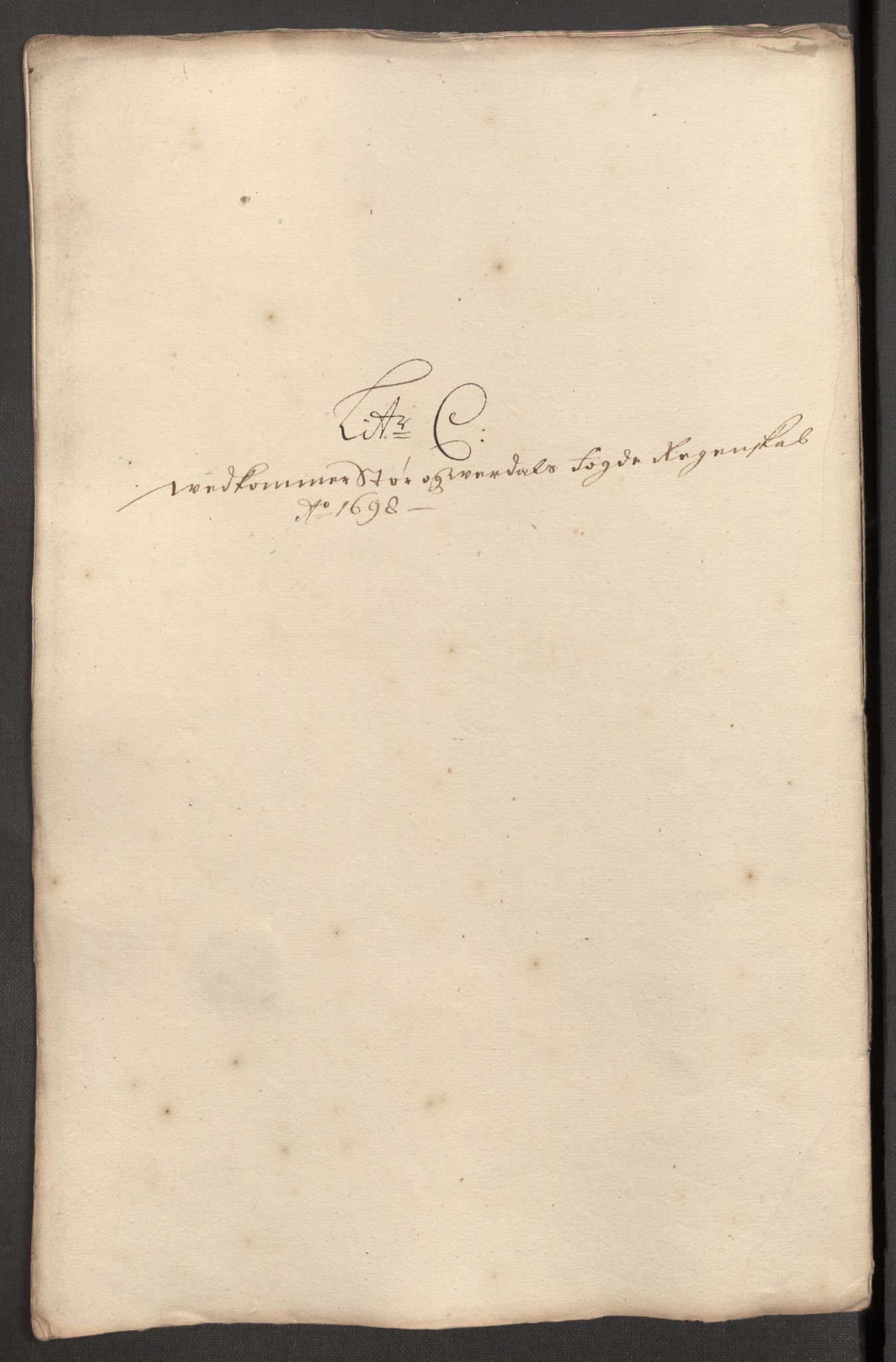 Rentekammeret inntil 1814, Reviderte regnskaper, Fogderegnskap, AV/RA-EA-4092/R62/L4190: Fogderegnskap Stjørdal og Verdal, 1698, p. 125