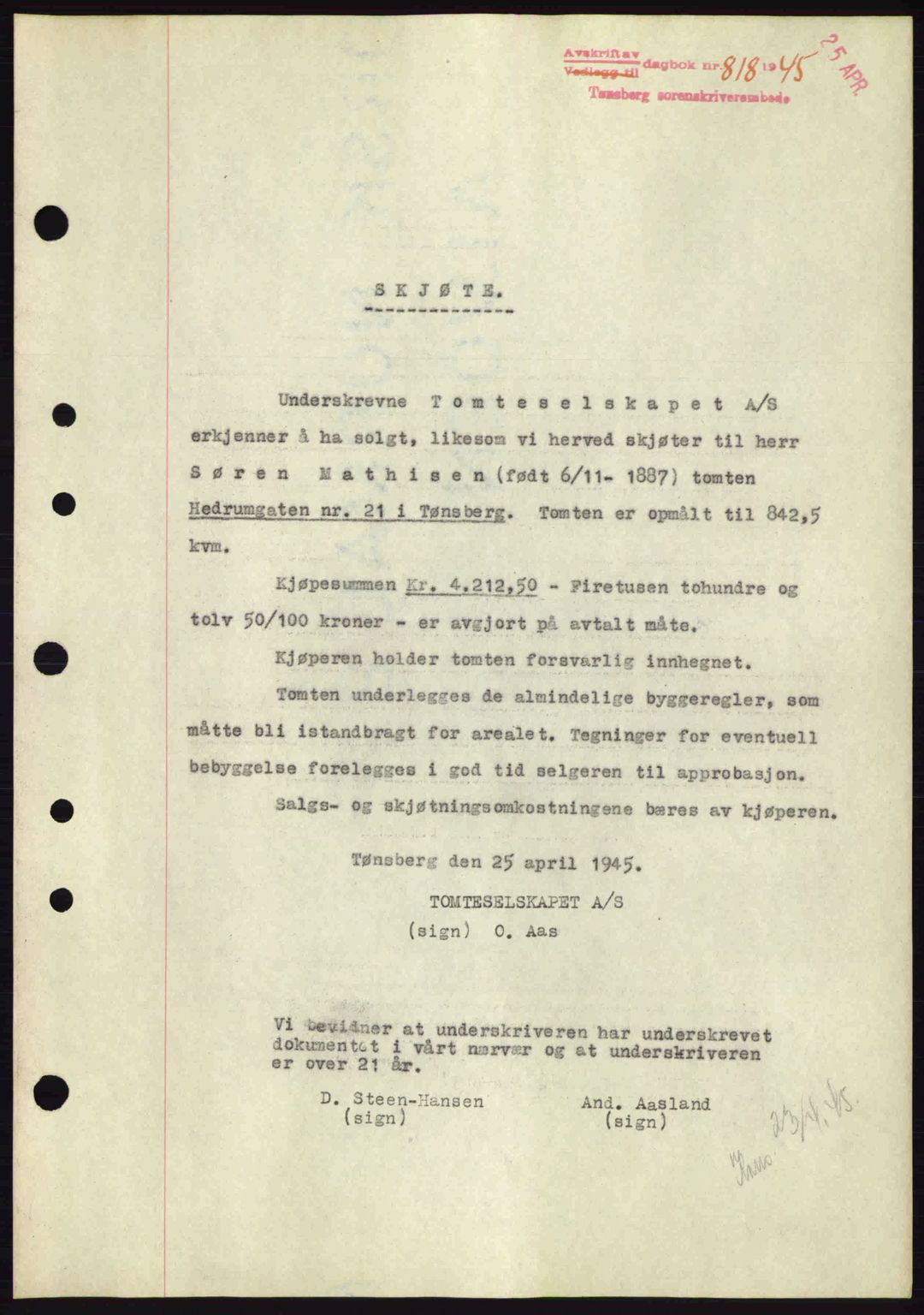 Tønsberg sorenskriveri, AV/SAKO-A-130/G/Ga/Gaa/L0017a: Mortgage book no. A17a, 1945-1945, Diary no: : 818/1945