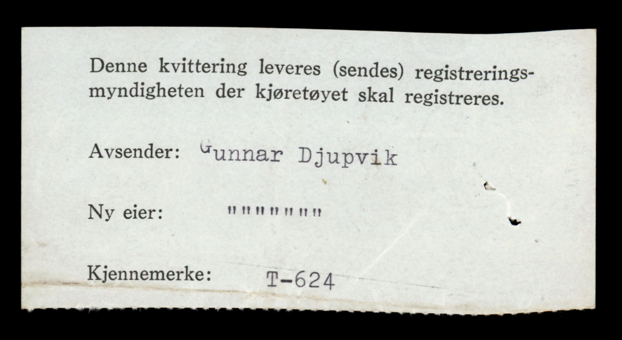 Møre og Romsdal vegkontor - Ålesund trafikkstasjon, AV/SAT-A-4099/F/Fe/L0006: Registreringskort for kjøretøy T 547 - T 650, 1927-1998, p. 2278