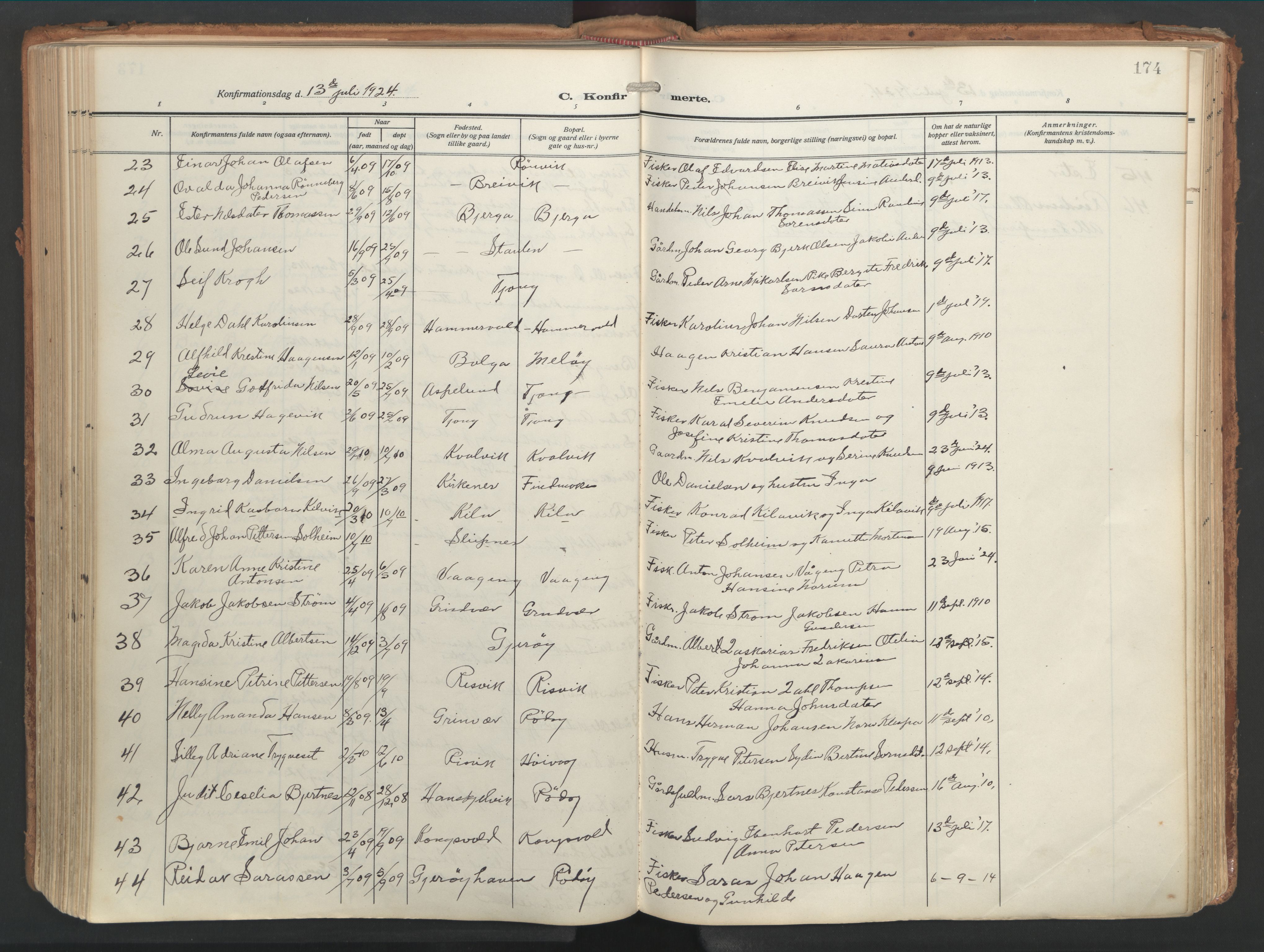 Ministerialprotokoller, klokkerbøker og fødselsregistre - Nordland, AV/SAT-A-1459/841/L0614: Parish register (official) no. 841A17, 1911-1925, p. 174