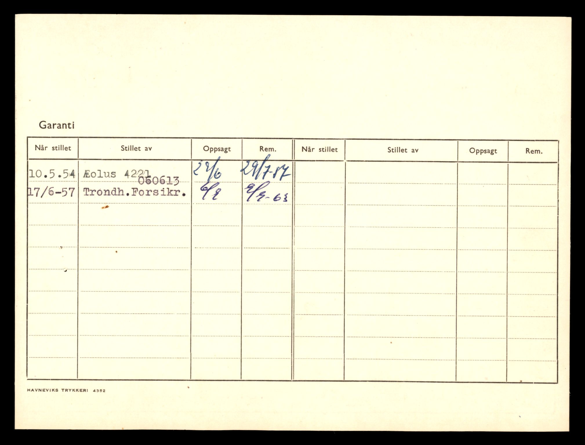 Møre og Romsdal vegkontor - Ålesund trafikkstasjon, AV/SAT-A-4099/F/Fe/L0037: Registreringskort for kjøretøy T 13031 - T 13179, 1927-1998, p. 2645