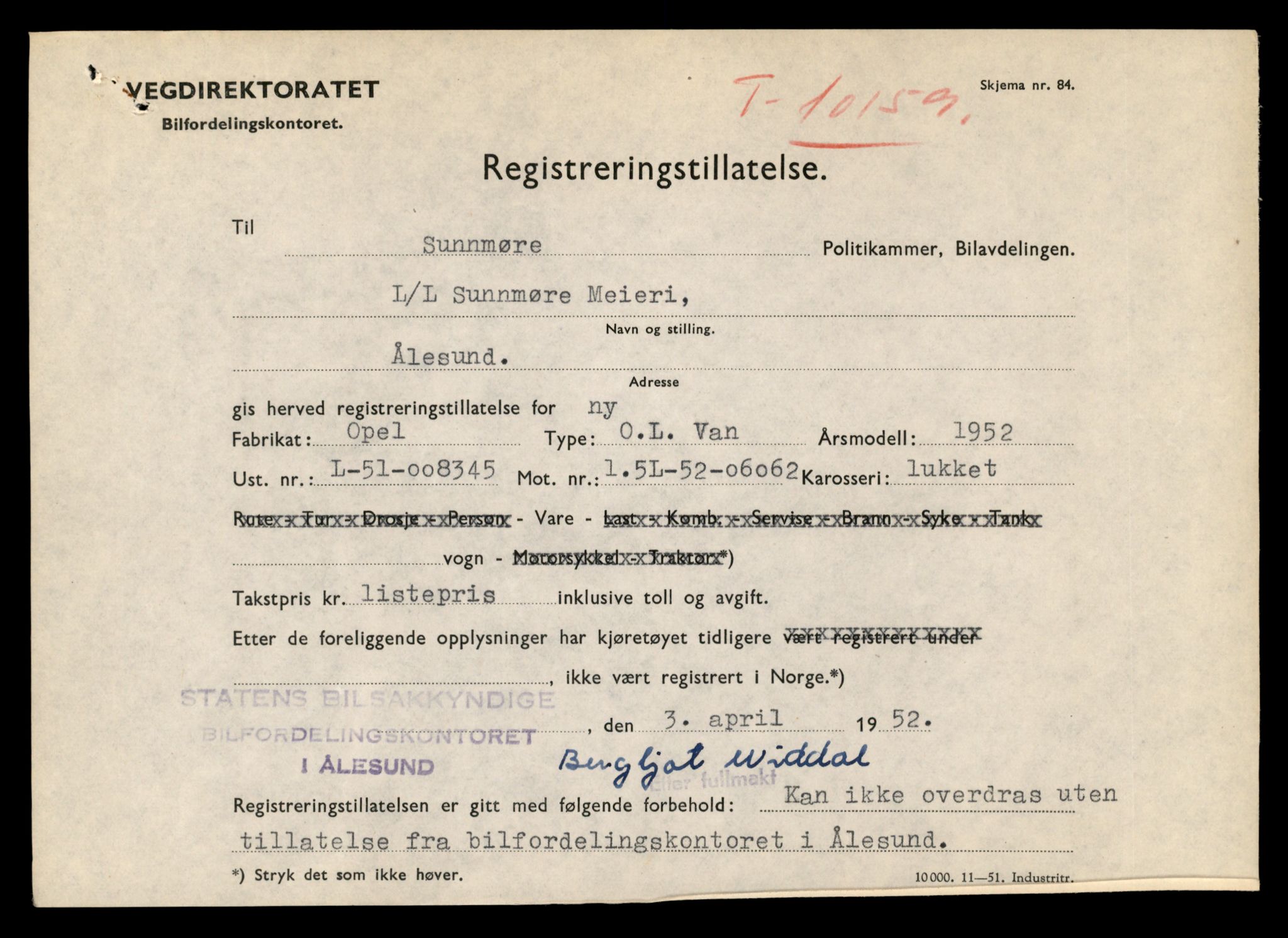 Møre og Romsdal vegkontor - Ålesund trafikkstasjon, AV/SAT-A-4099/F/Fe/L0018: Registreringskort for kjøretøy T 10091 - T 10227, 1927-1998, p. 1361