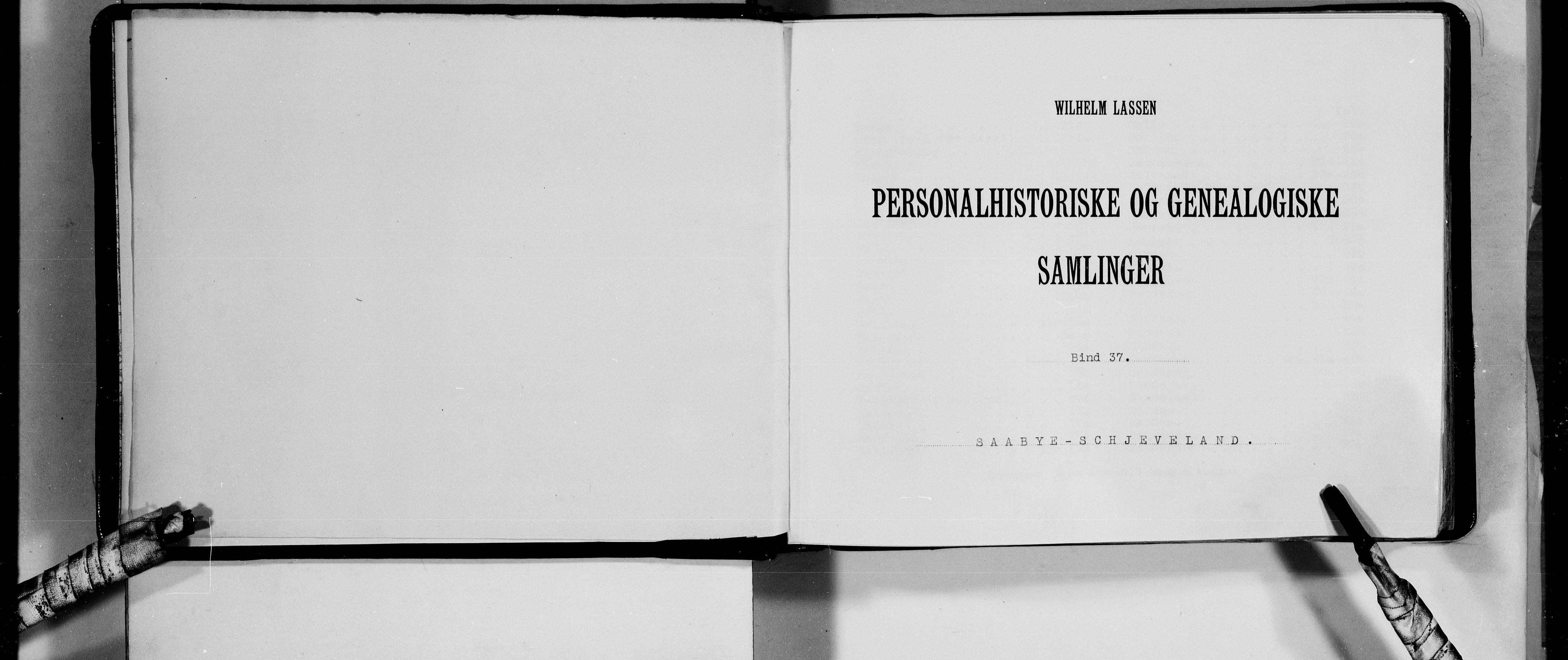 Lassens samlinger, AV/RA-PA-0051/F/Fa/L0037: Personalhistoriske og genealogiske opptegnelser: Saabye - Schjeveland, 1500-1907