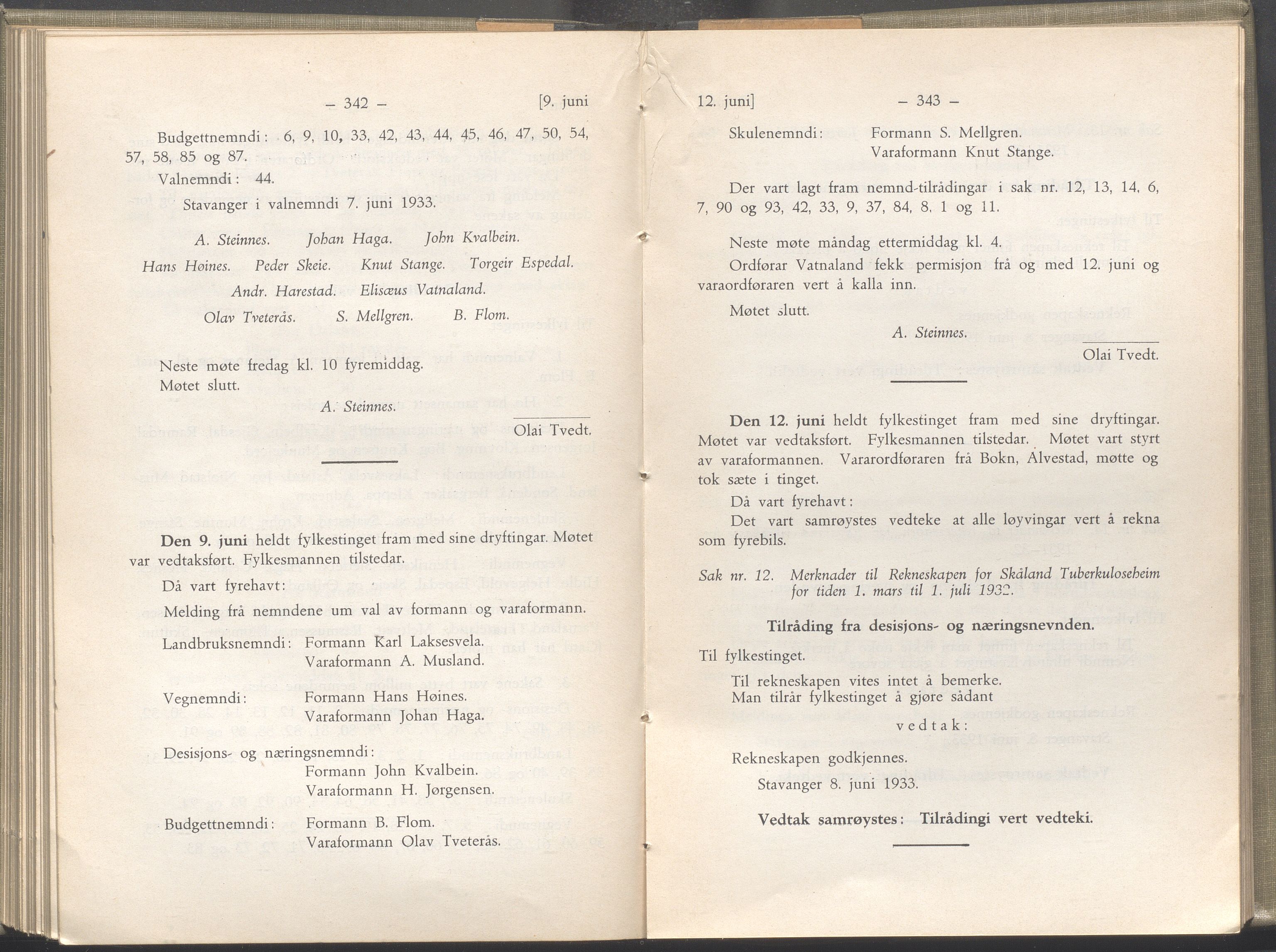 Rogaland fylkeskommune - Fylkesrådmannen , IKAR/A-900/A/Aa/Aaa/L0052: Møtebok , 1933, p. 342-343