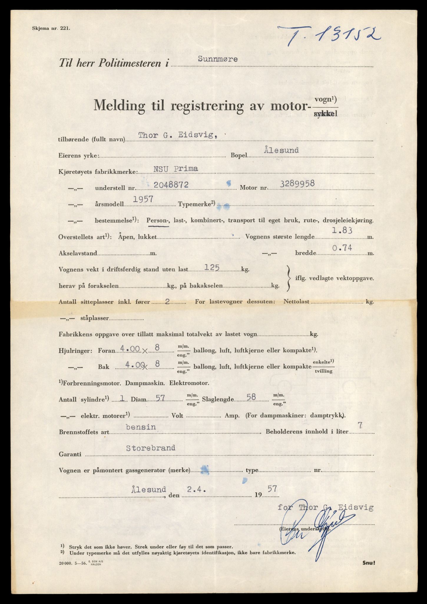 Møre og Romsdal vegkontor - Ålesund trafikkstasjon, AV/SAT-A-4099/F/Fe/L0037: Registreringskort for kjøretøy T 13031 - T 13179, 1927-1998, p. 2381