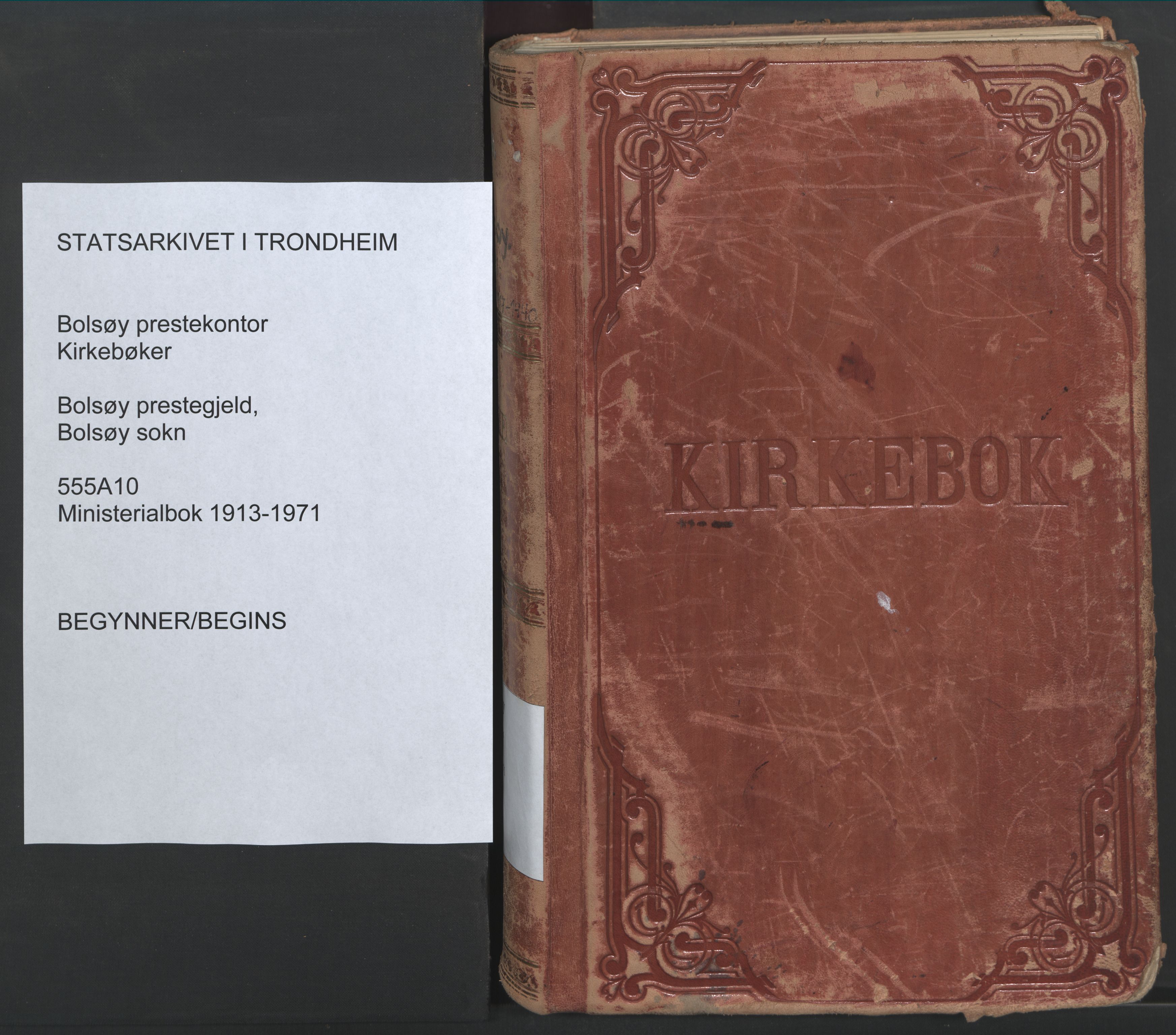 Ministerialprotokoller, klokkerbøker og fødselsregistre - Møre og Romsdal, AV/SAT-A-1454/555/L0659: Parish register (official) no. 555A10, 1917-1971