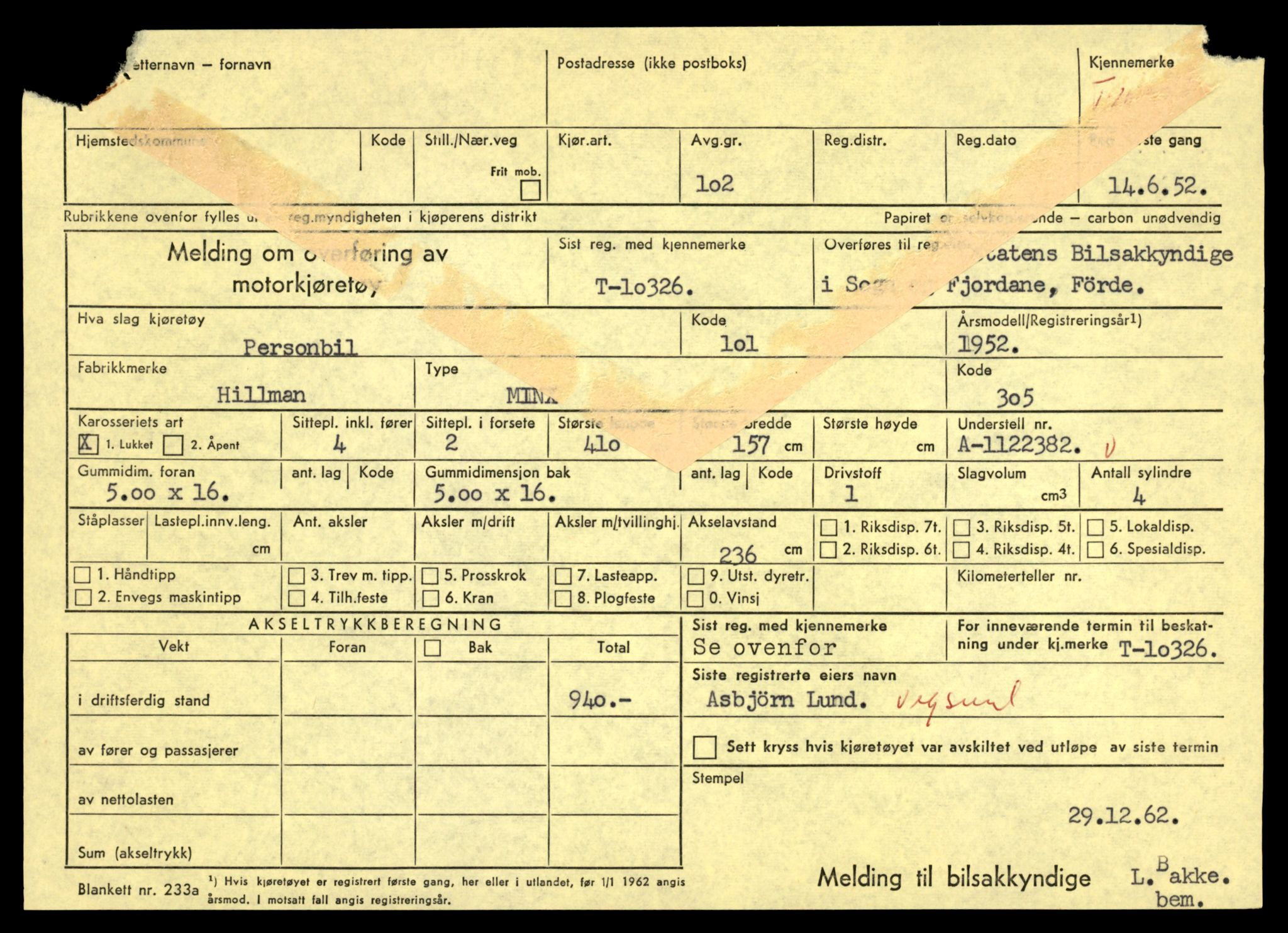 Møre og Romsdal vegkontor - Ålesund trafikkstasjon, AV/SAT-A-4099/F/Fe/L0019: Registreringskort for kjøretøy T 10228 - T 10350, 1927-1998, p. 2373