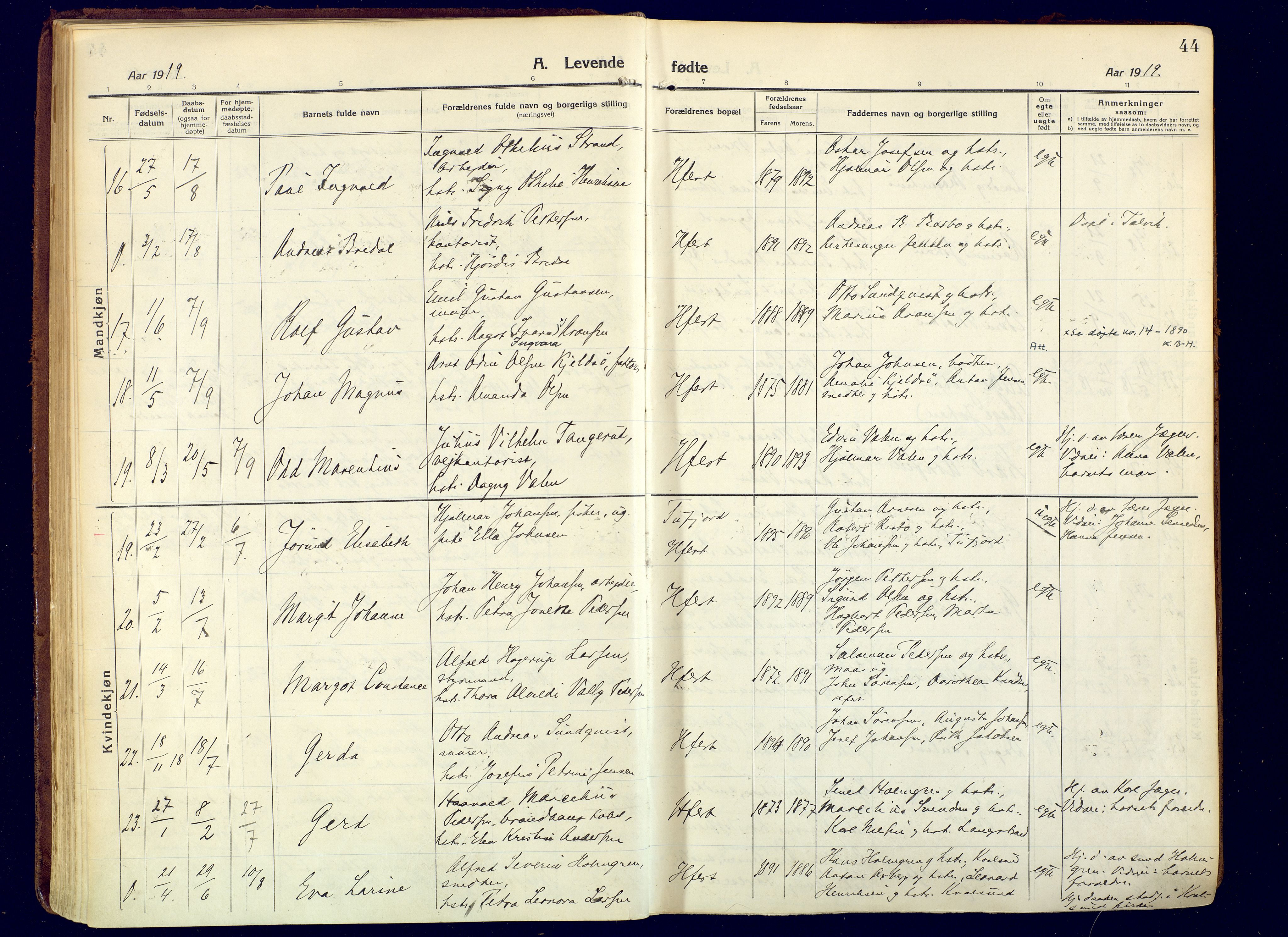 Hammerfest sokneprestkontor, AV/SATØ-S-1347/H/Ha/L0015.kirke: Parish register (official) no. 15, 1916-1923, p. 44