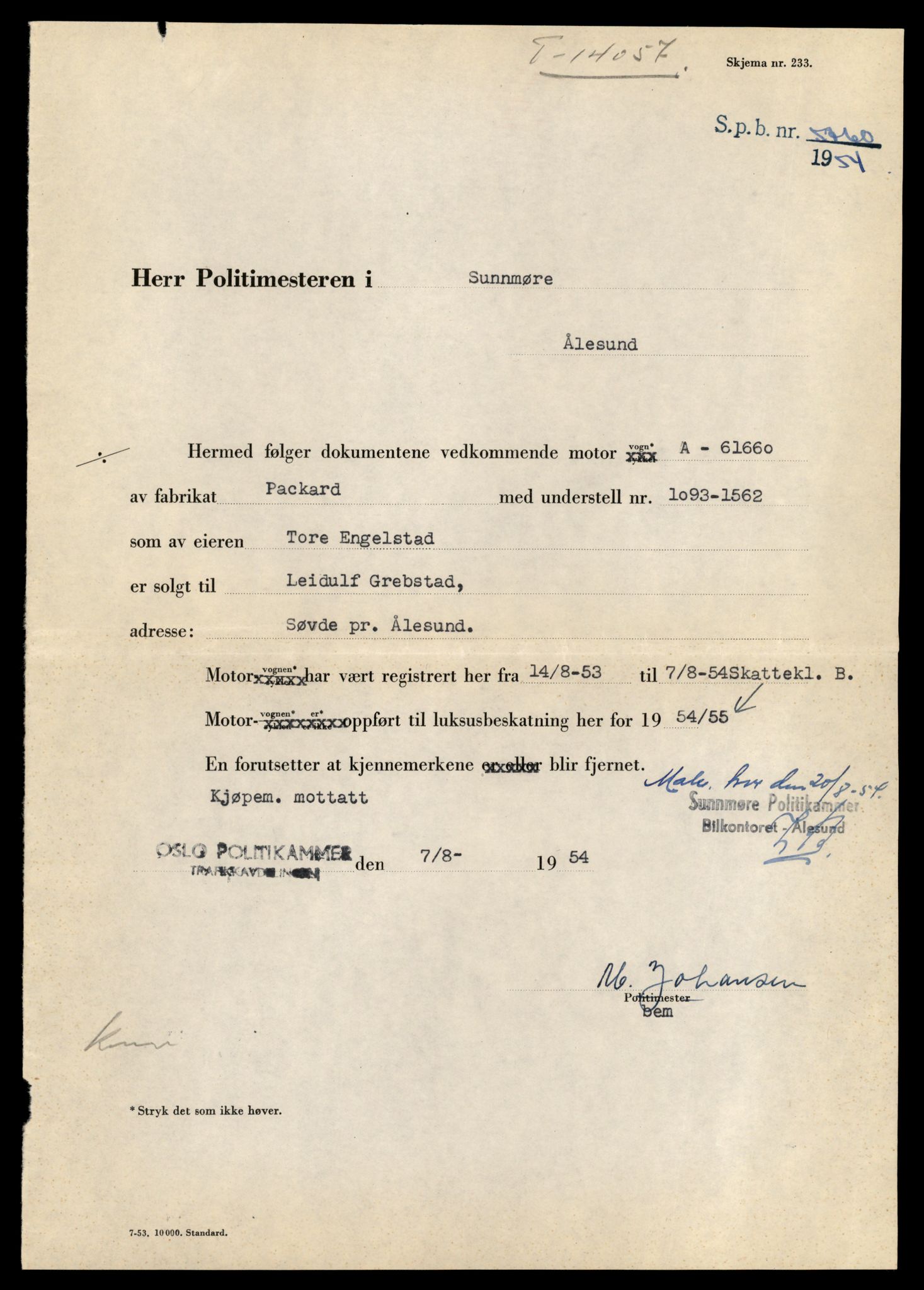 Møre og Romsdal vegkontor - Ålesund trafikkstasjon, AV/SAT-A-4099/F/Fe/L0042: Registreringskort for kjøretøy T 13906 - T 14079, 1927-1998, p. 2655