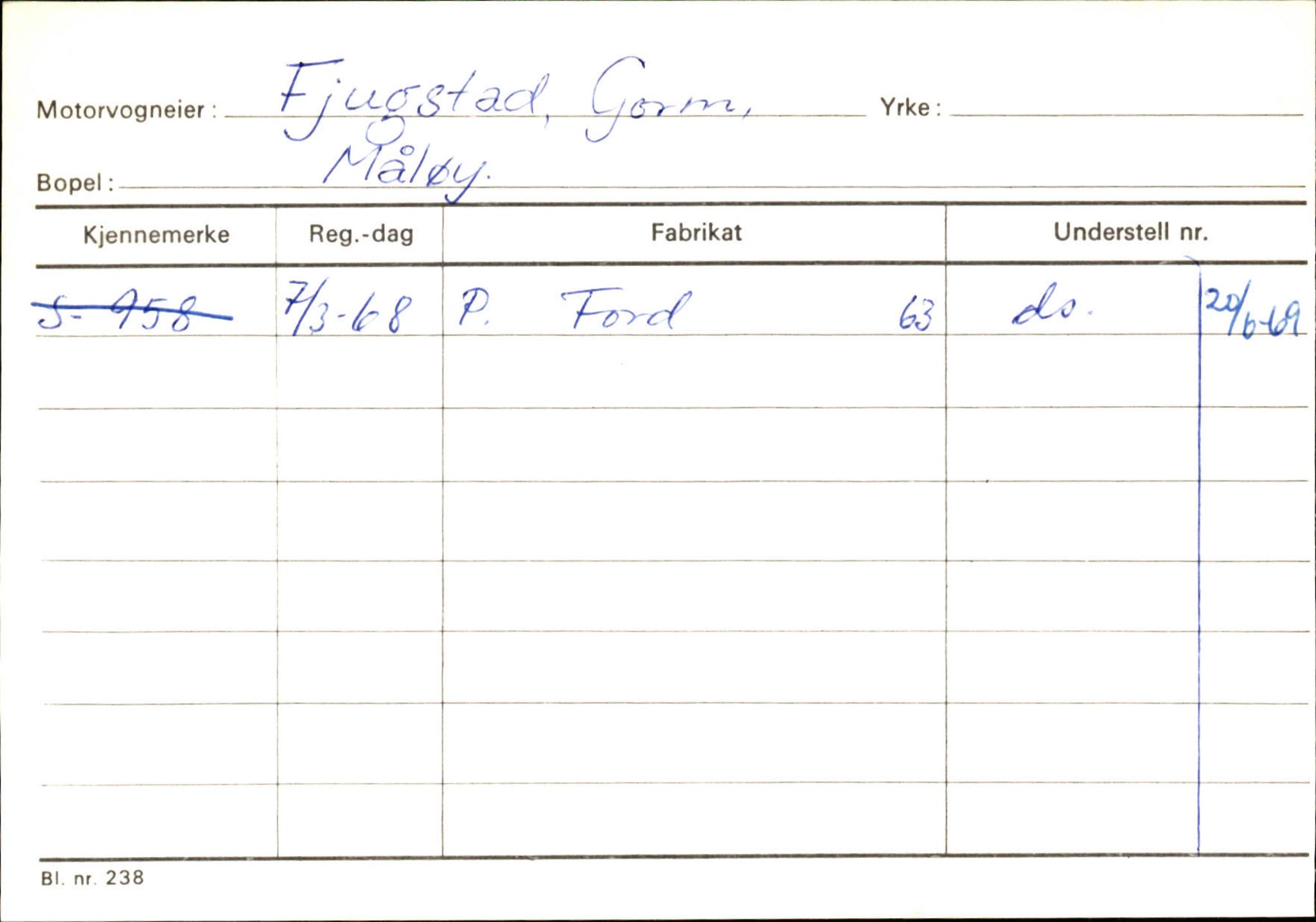 Statens vegvesen, Sogn og Fjordane vegkontor, AV/SAB-A-5301/4/F/L0144: Registerkort Vågsøy A-R, 1945-1975, p. 550